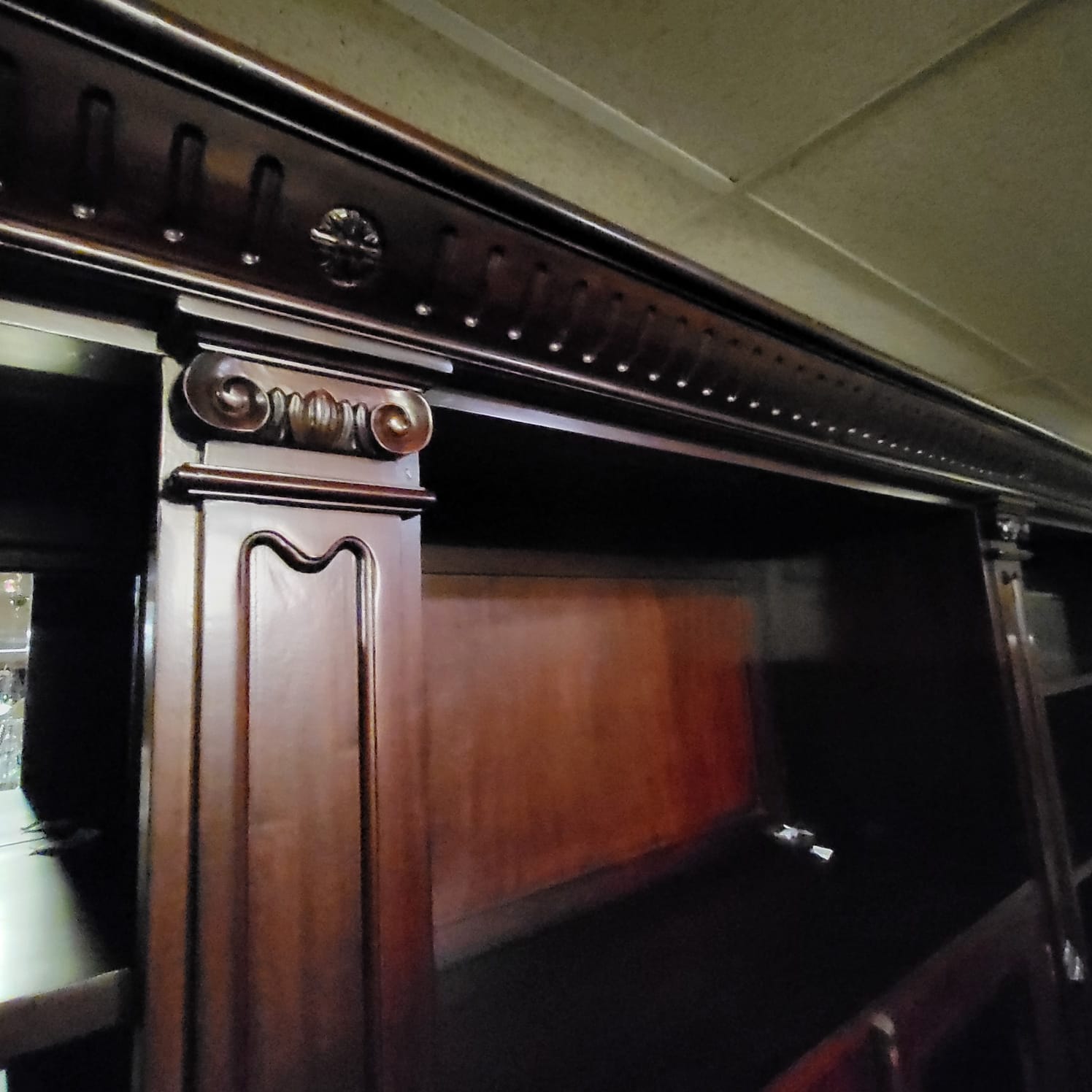 Theke Tresen Bella Mahagoni 4,00 m – Bild 19