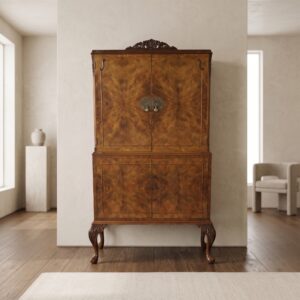 Cocktail-Barschrank Klassische Moderne 1950 Nussbaum