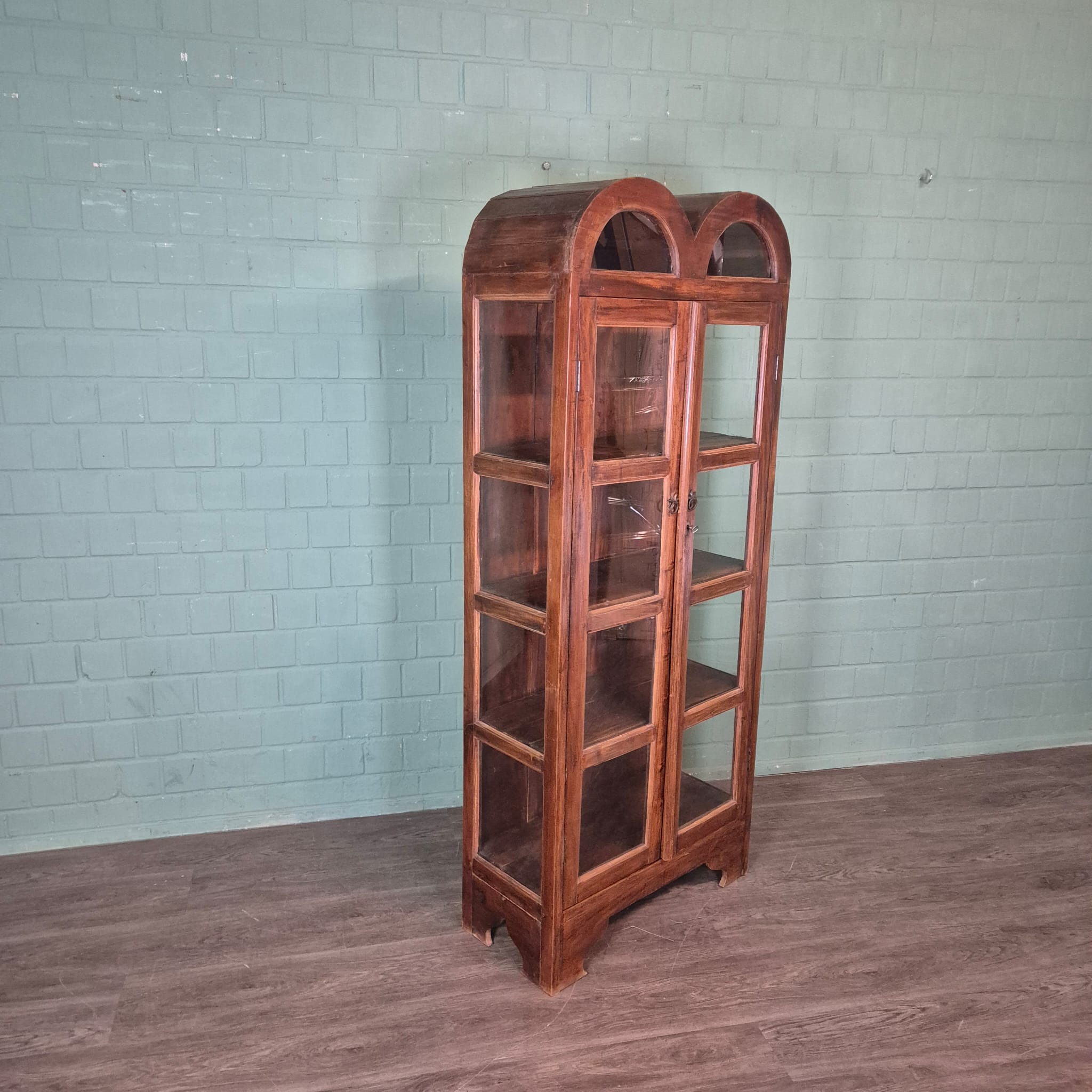 Vitrine Schaukasten Teakholz 0,80 m – Bild 4