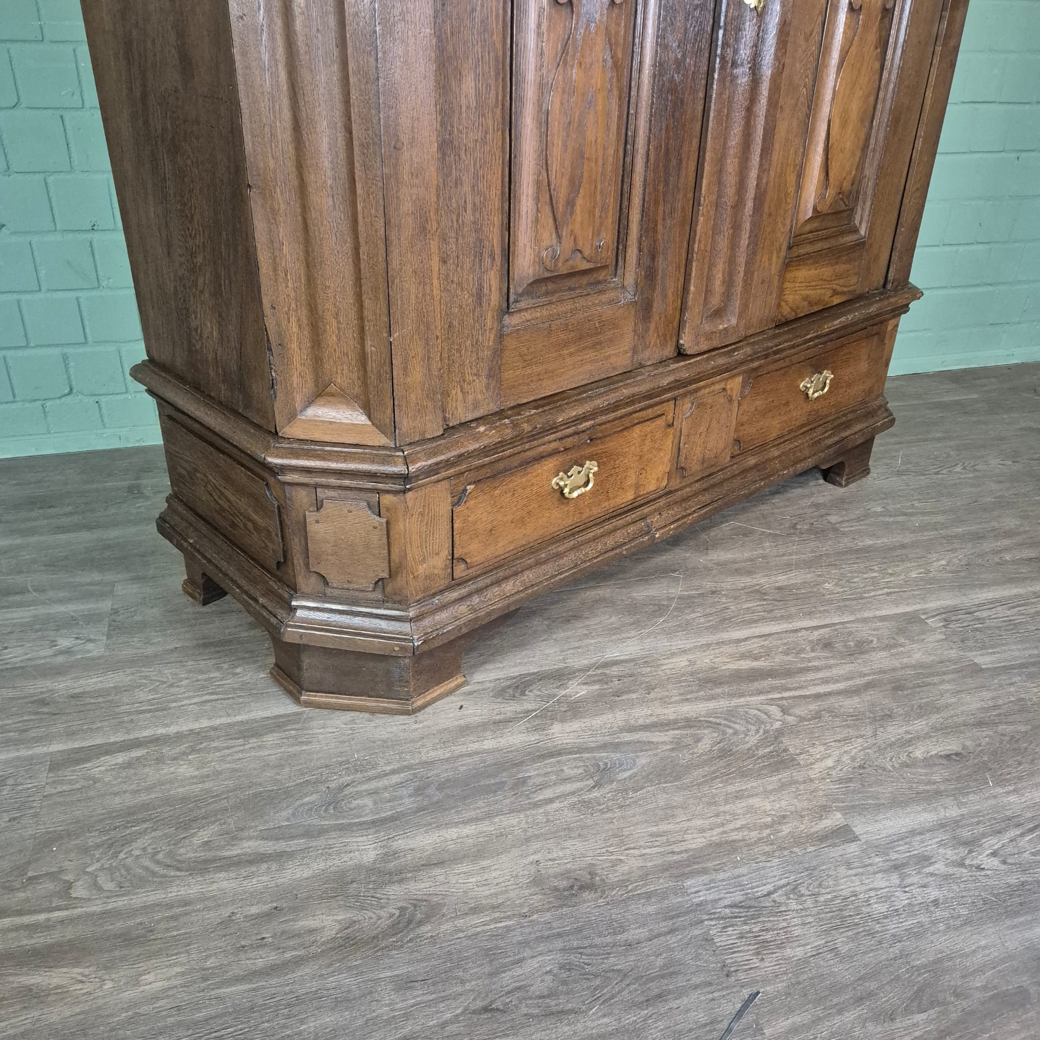 Schrank Kleiderschrank Barock 1760 Eiche – Bild 8