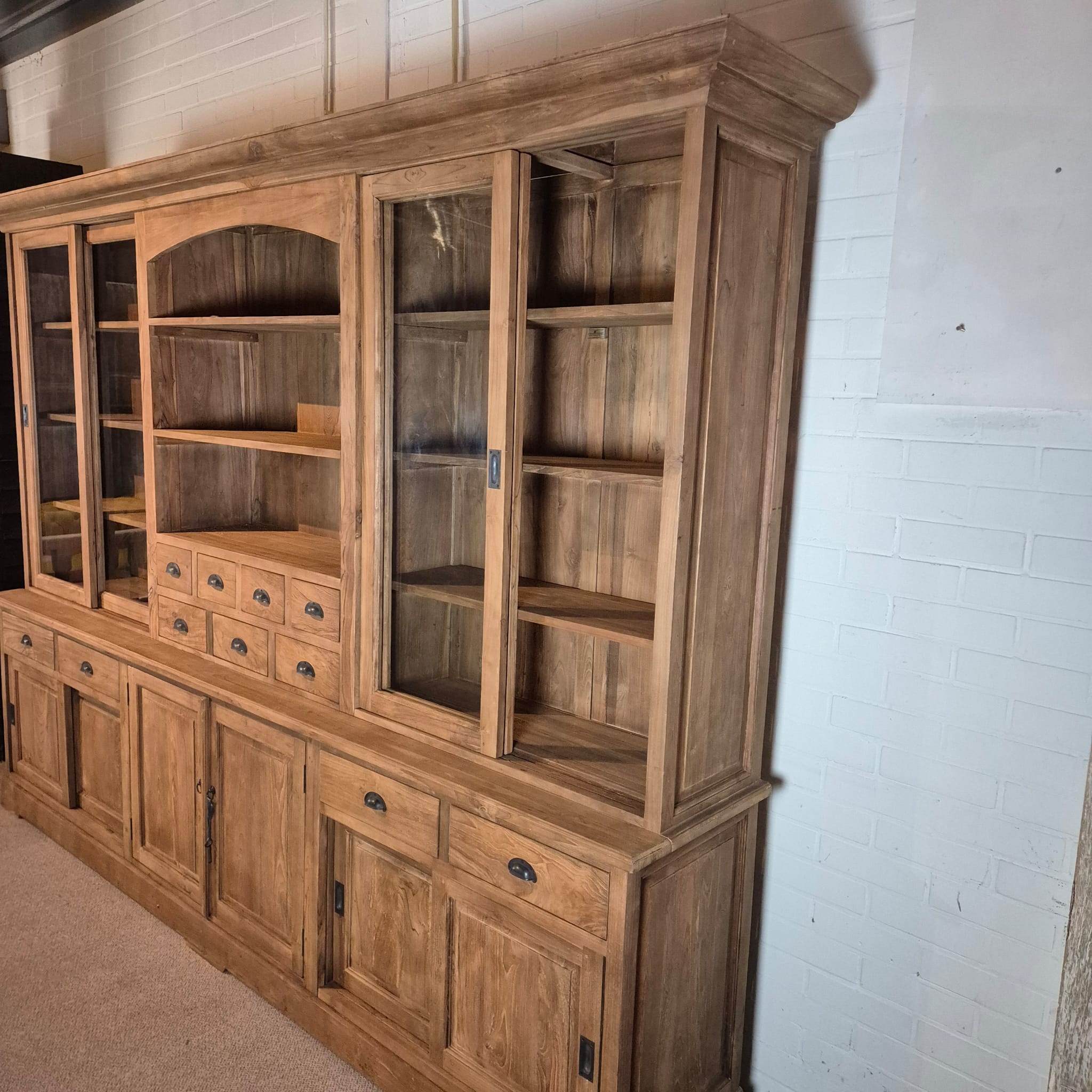 Vitrine Schrank Teakholz 3,00 m – Bild 5
