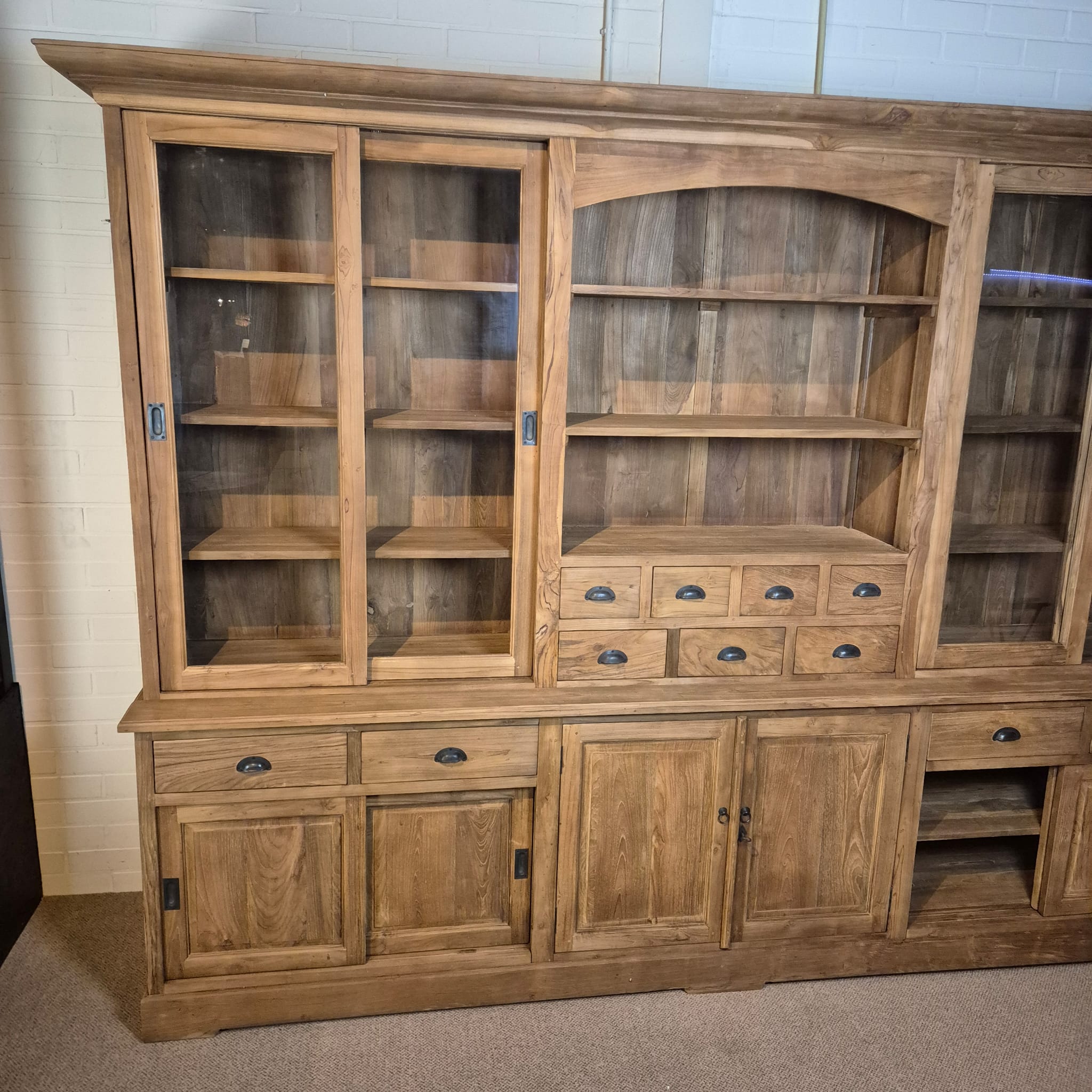 Vitrine Schrank Teakholz 3,00 m – Bild 4