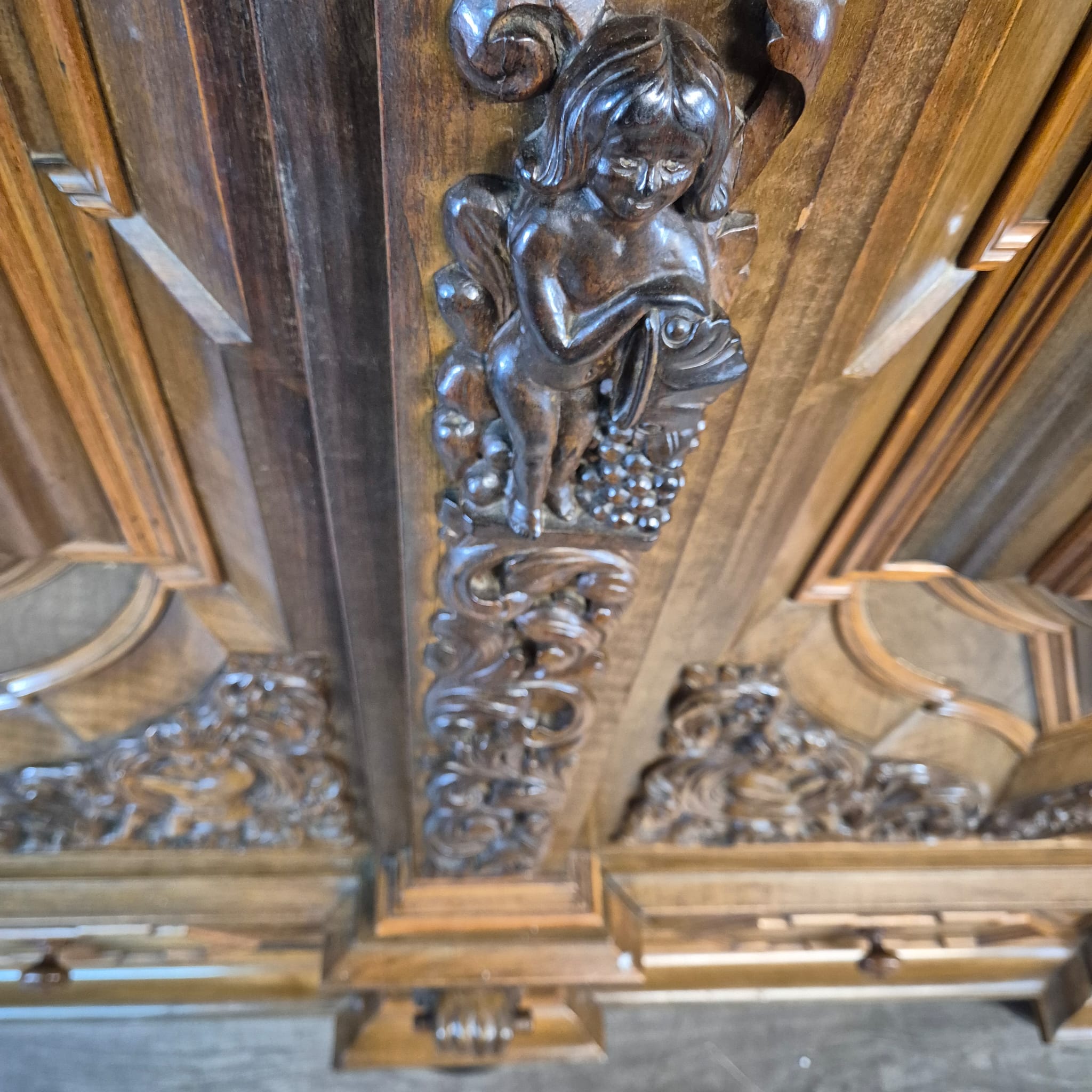 Hamburger Schapp Kleiderschrank 1880 Nussbaum – Bild 16