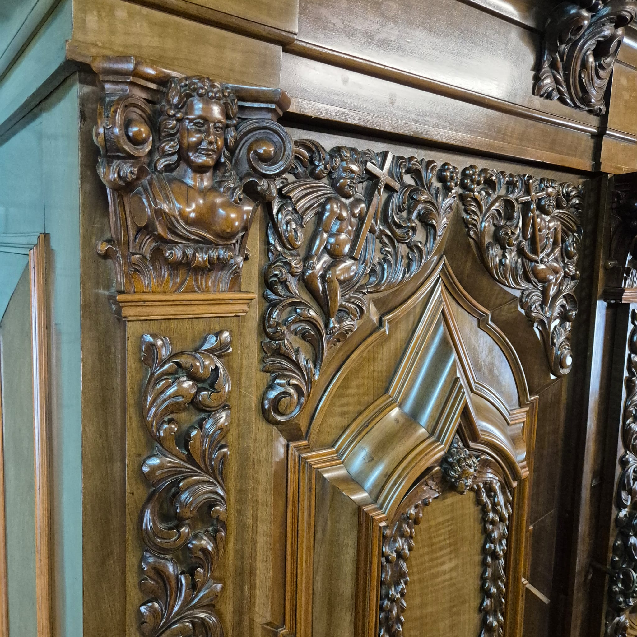 Hamburger Schapp Kleiderschrank 1880 Nussbaum – Bild 7