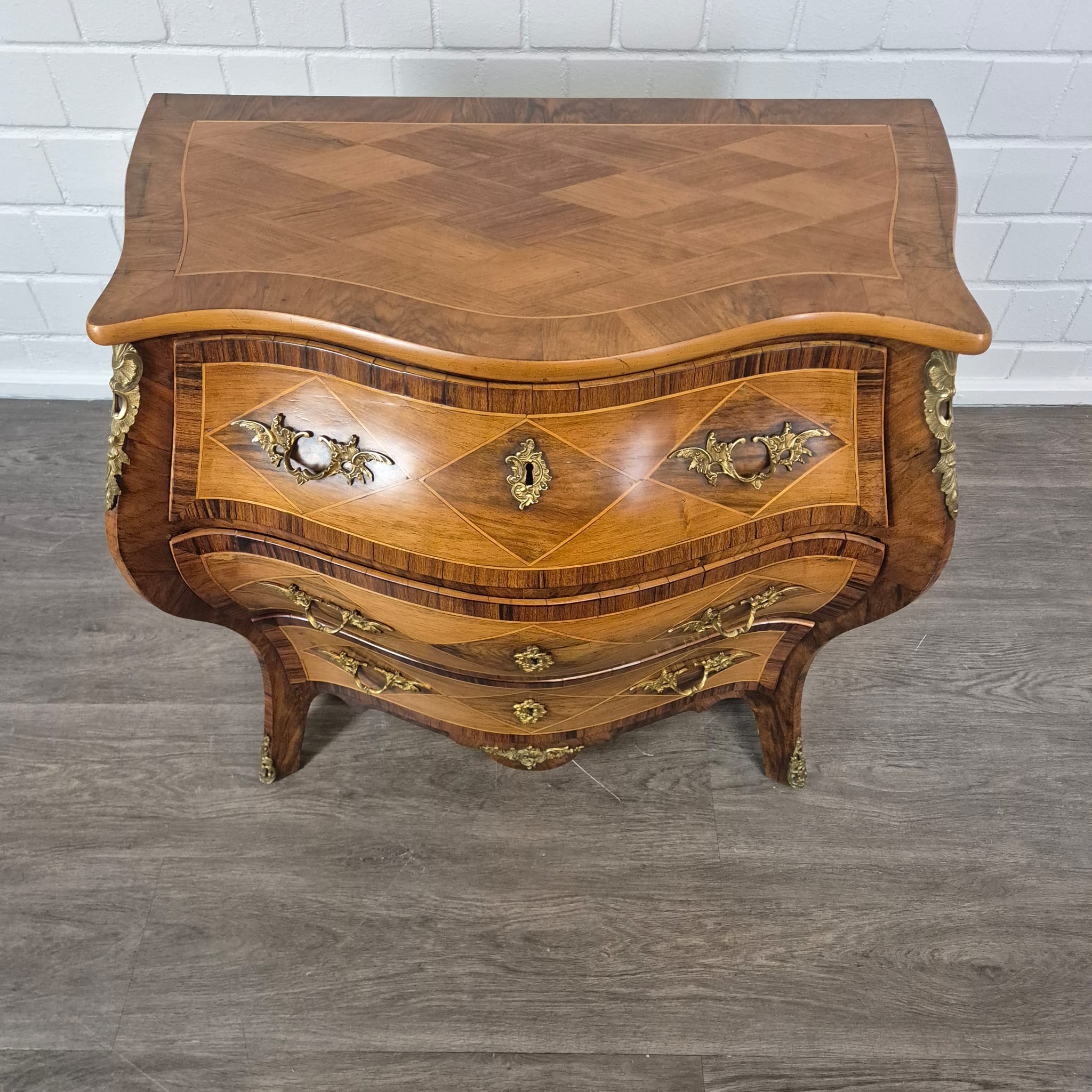 Kommode Dresdener Barock Historismus 1880 Nussbaum – Bild 4