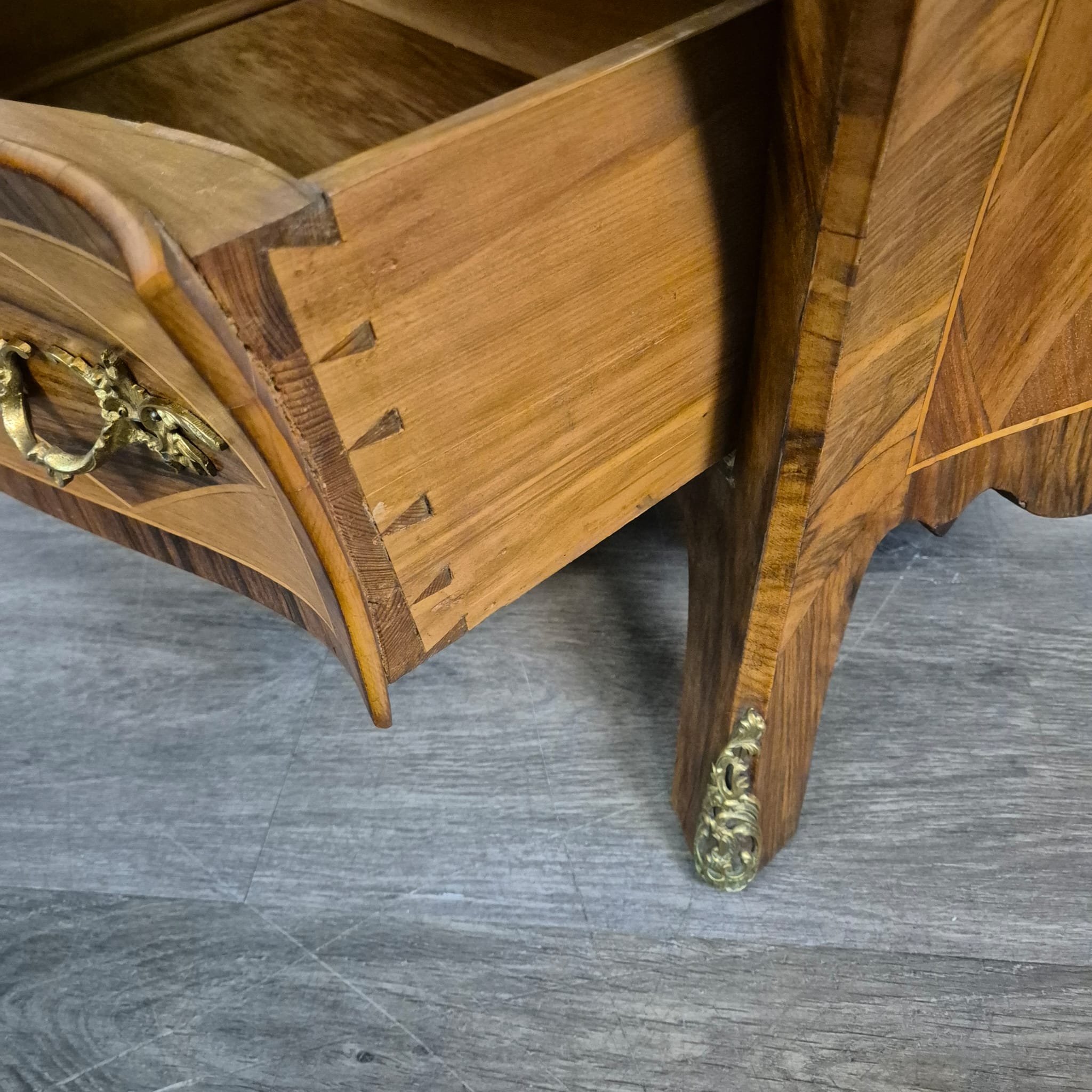 Kommode Dresdener Barock Historismus 1880 Nussbaum – Bild 19