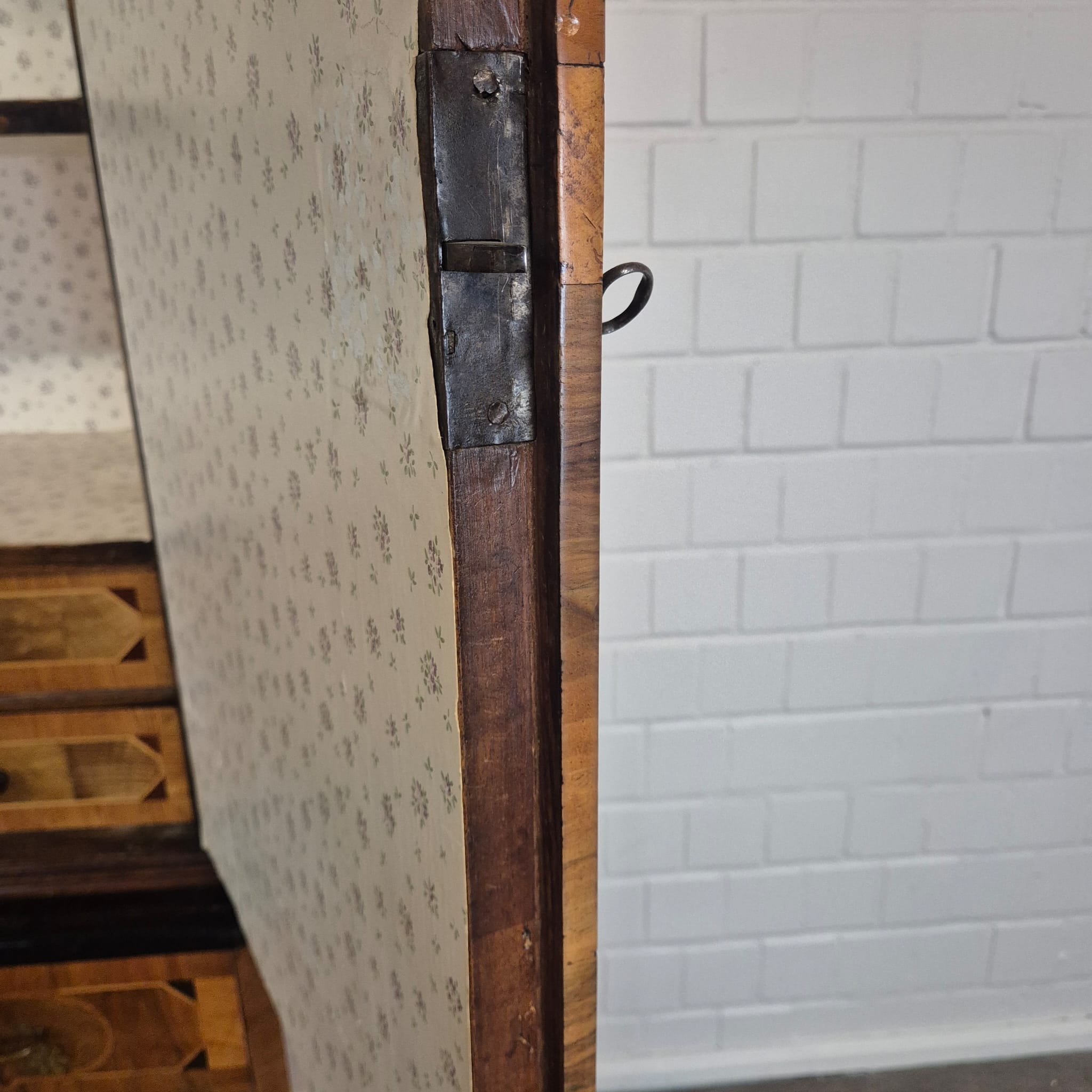 Schrank Kabinettschrank Barock 1770 Nussbaum – Bild 22