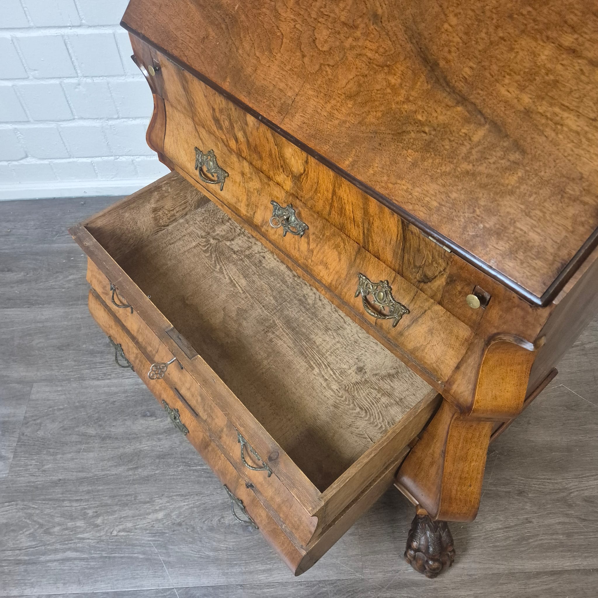 Sekretär Neuarock 1850 Nussbaum – Bild 19