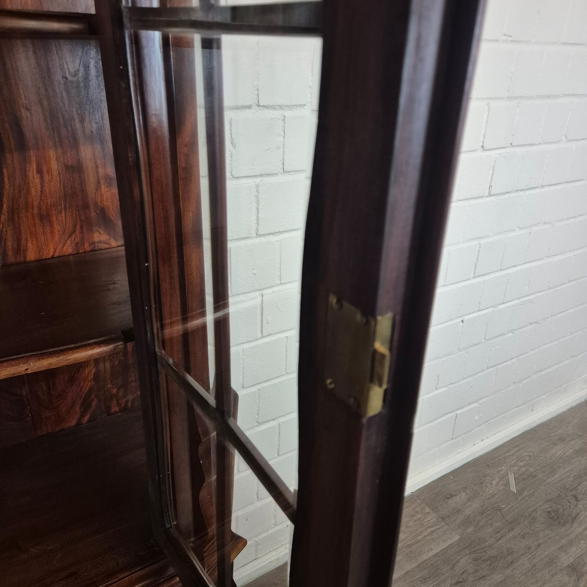 Vitrine Geschirrschrank Neubarock Mahagoni – Bild 17