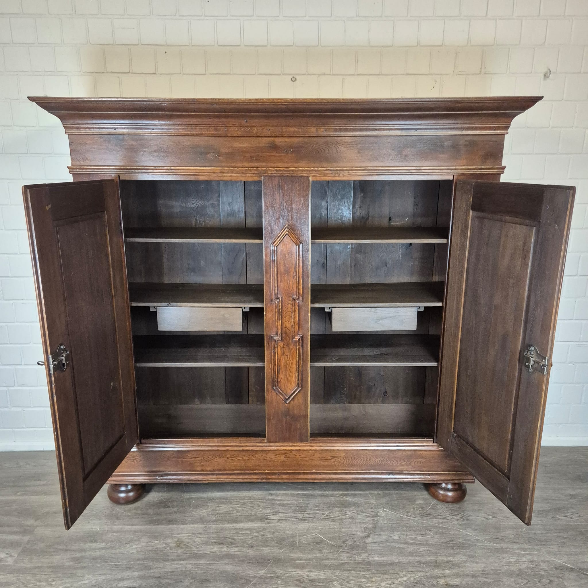 Schrank Kleiderschrank Barock 1770 Eiche – Bild 14