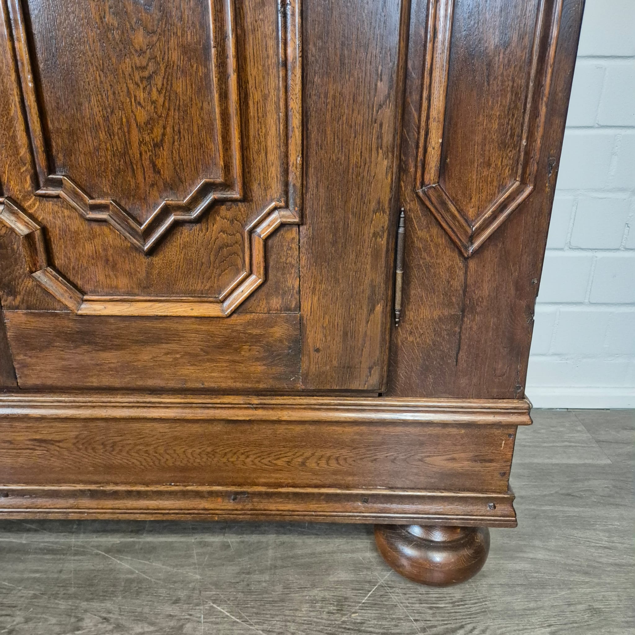 Schrank Kleiderschrank Barock 1770 Eiche – Bild 11