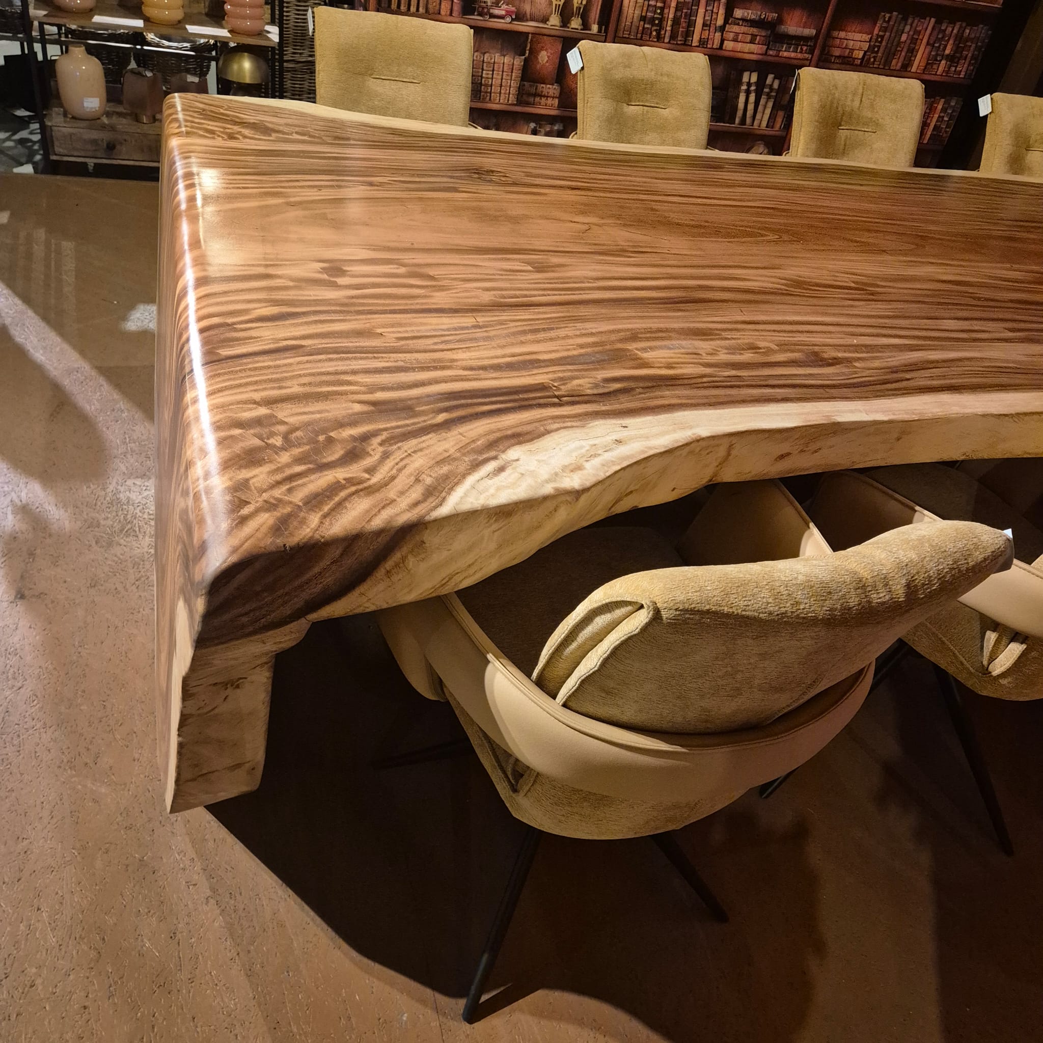 Esstisch Baumstamm-Tisch Akazie 3,30 m x 1,65 m – Bild 11