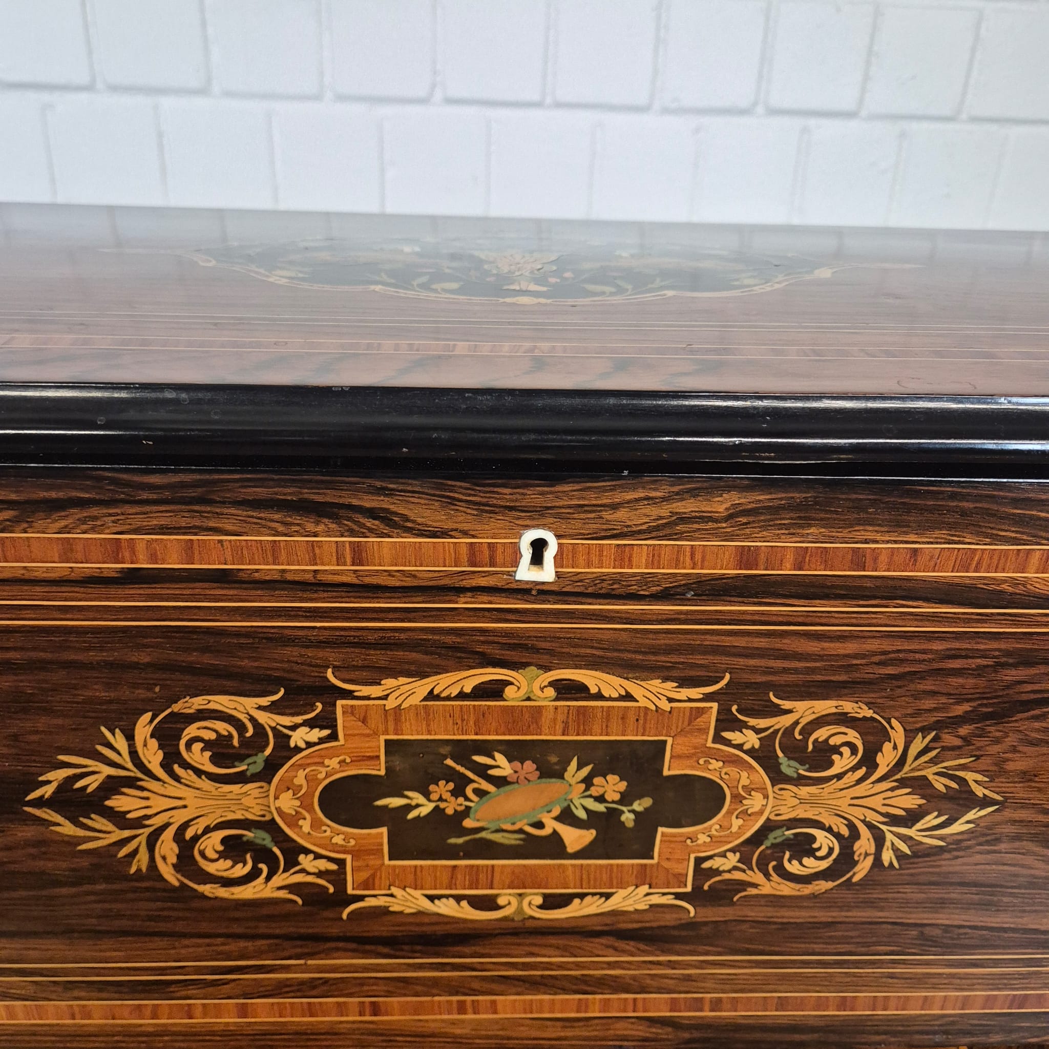 Spieldose Walzenspieluhr 1870 Wurzelholz – Bild 7