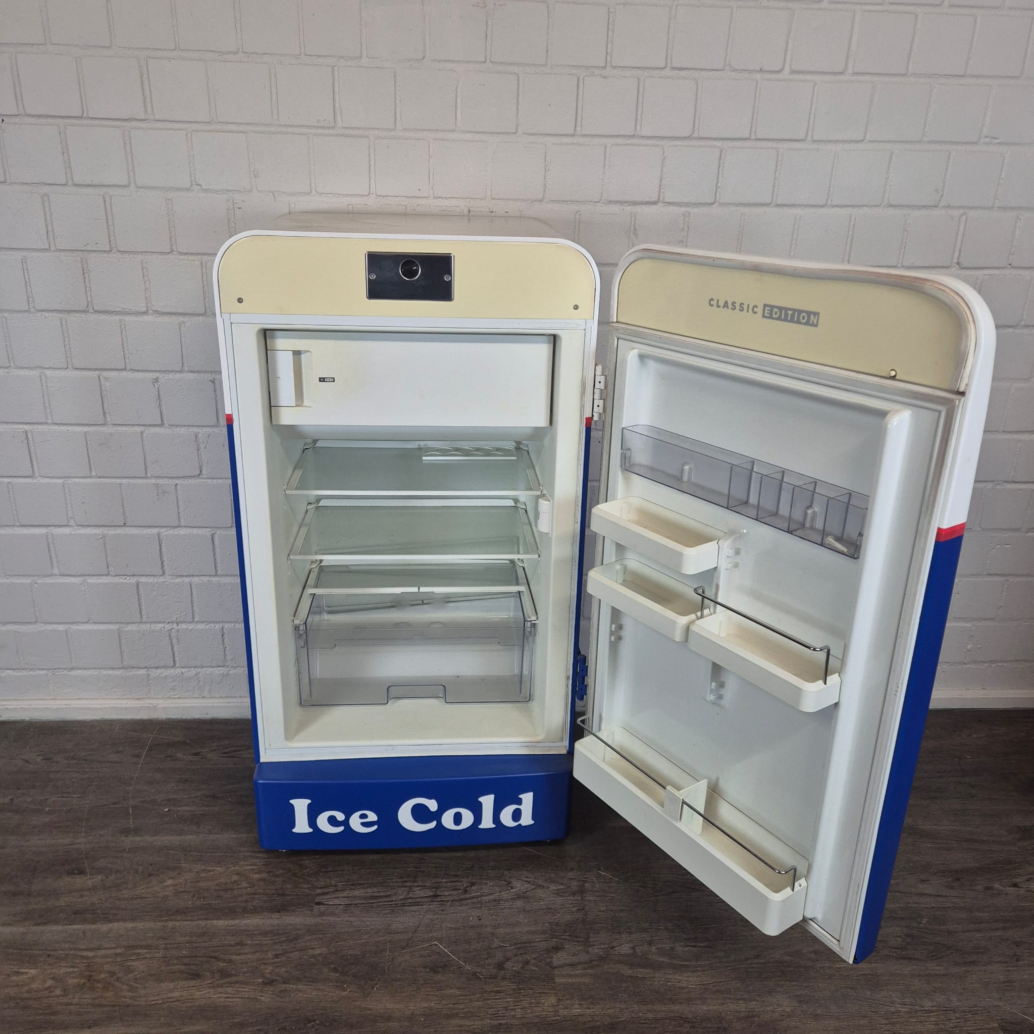 Kühlschrank Bosch Classic Edition Pepsi-Cola – Bild 10