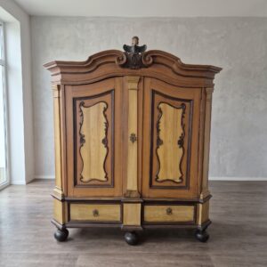 Schrank Kleiderschrank Barock 1770 Eiche