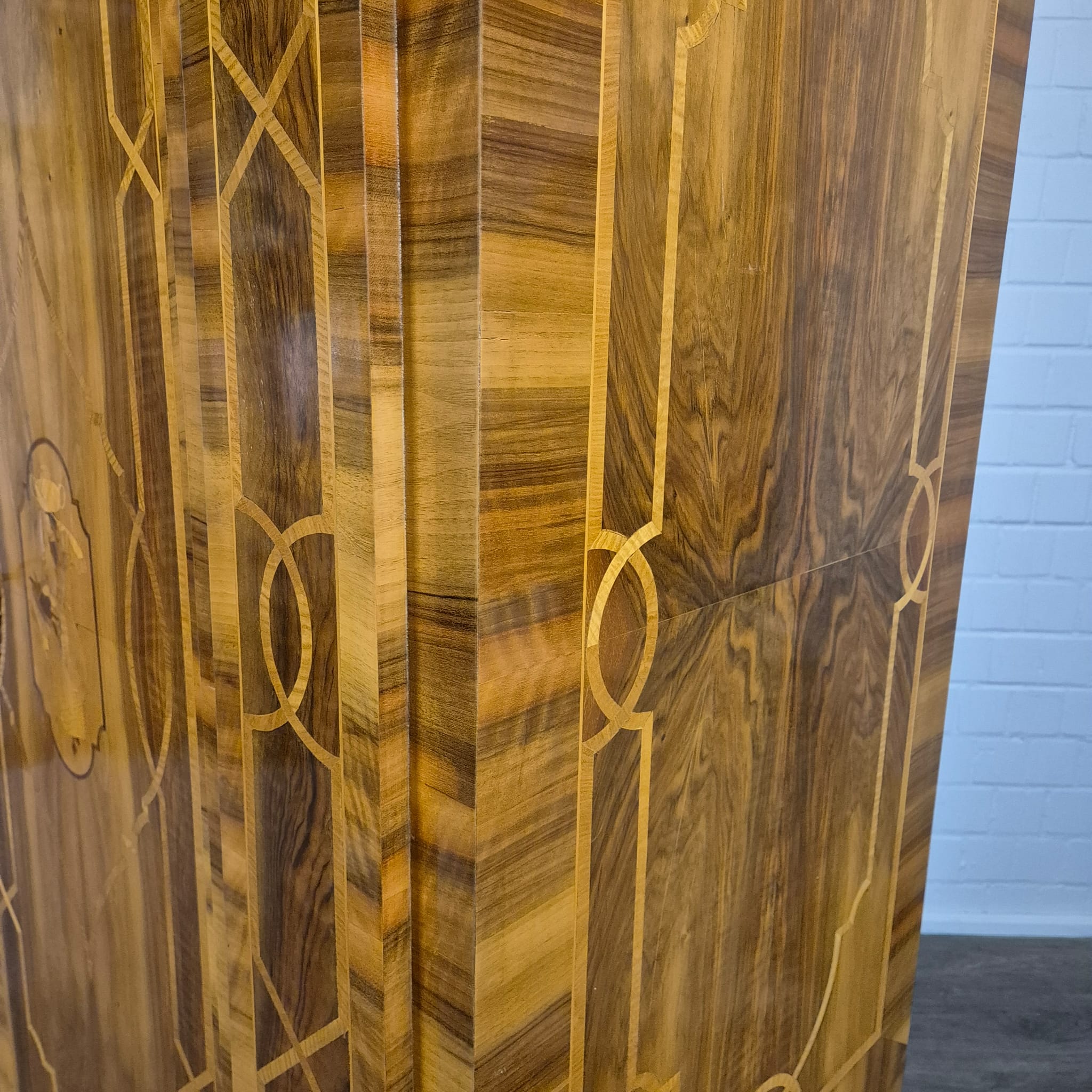 Schrank Kleiderschrank Barock 1780 Nussbaum – Bild 14