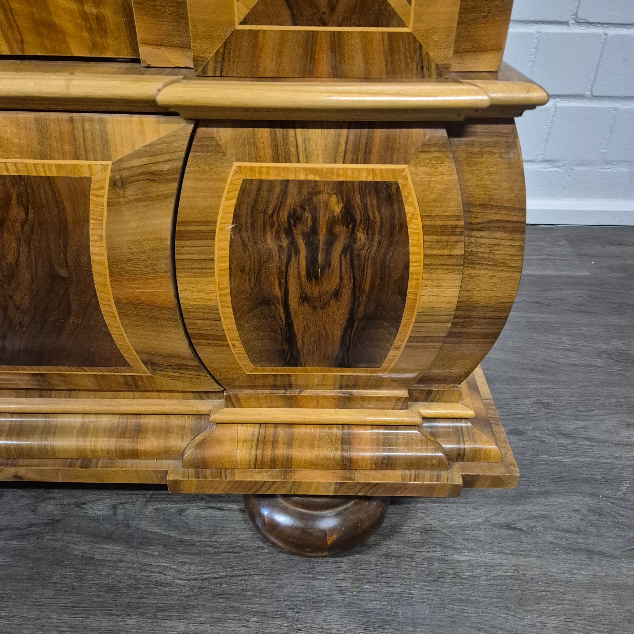 Schrank Kleiderschrank Barock 1780 Nussbaum – Bild 12