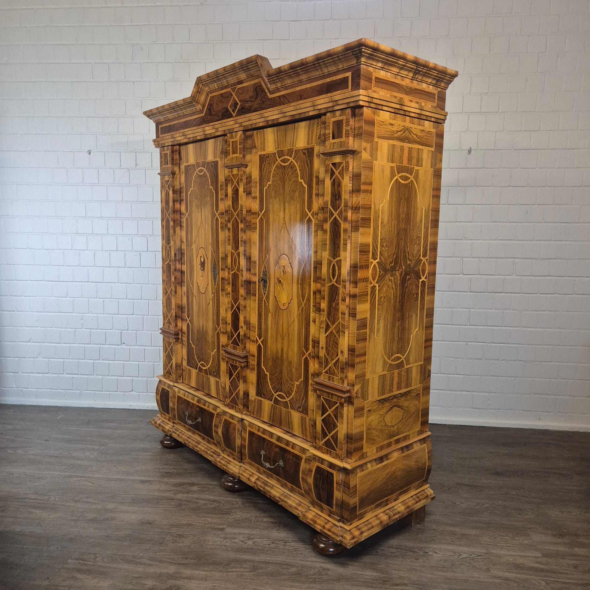Schrank Kleiderschrank Barock 1780 Nussbaum – Bild 5