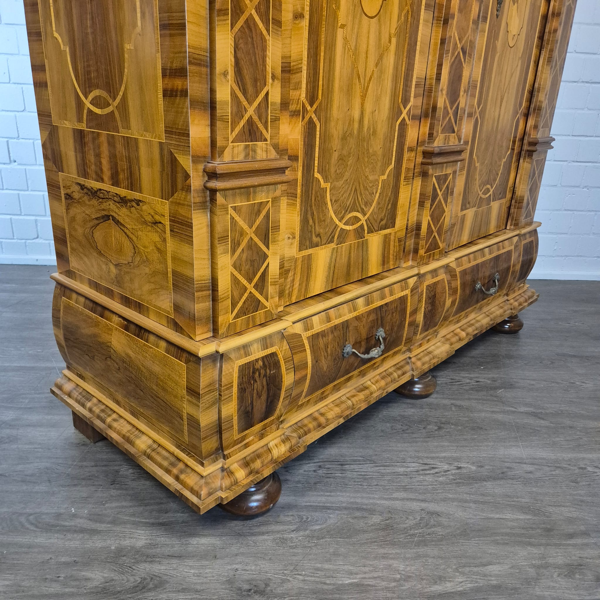 Schrank Kleiderschrank Barock 1780 Nussbaum – Bild 9