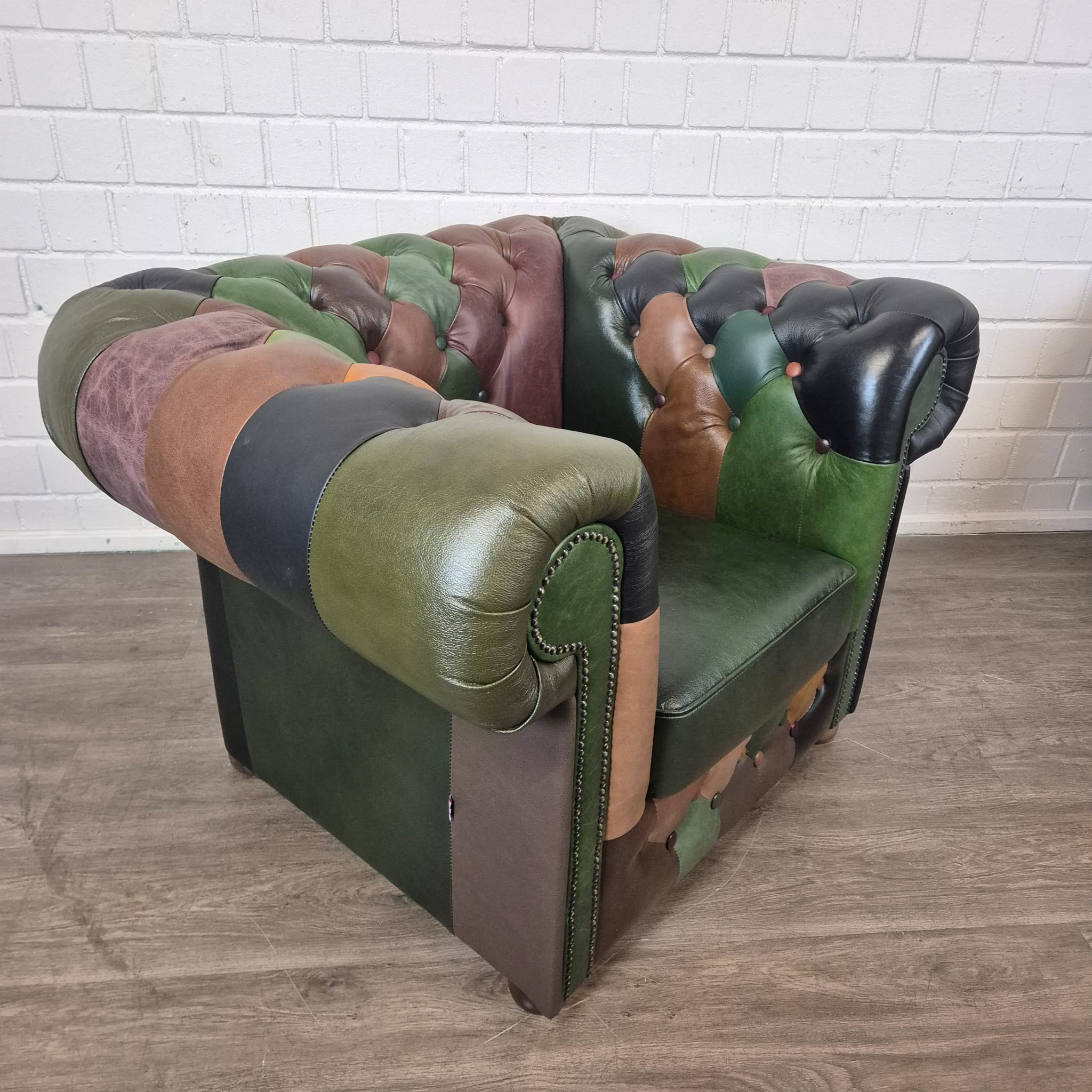 Chesterfield Couchgarnitur Modell Jungle 3-1-1 Leder – Bild 14