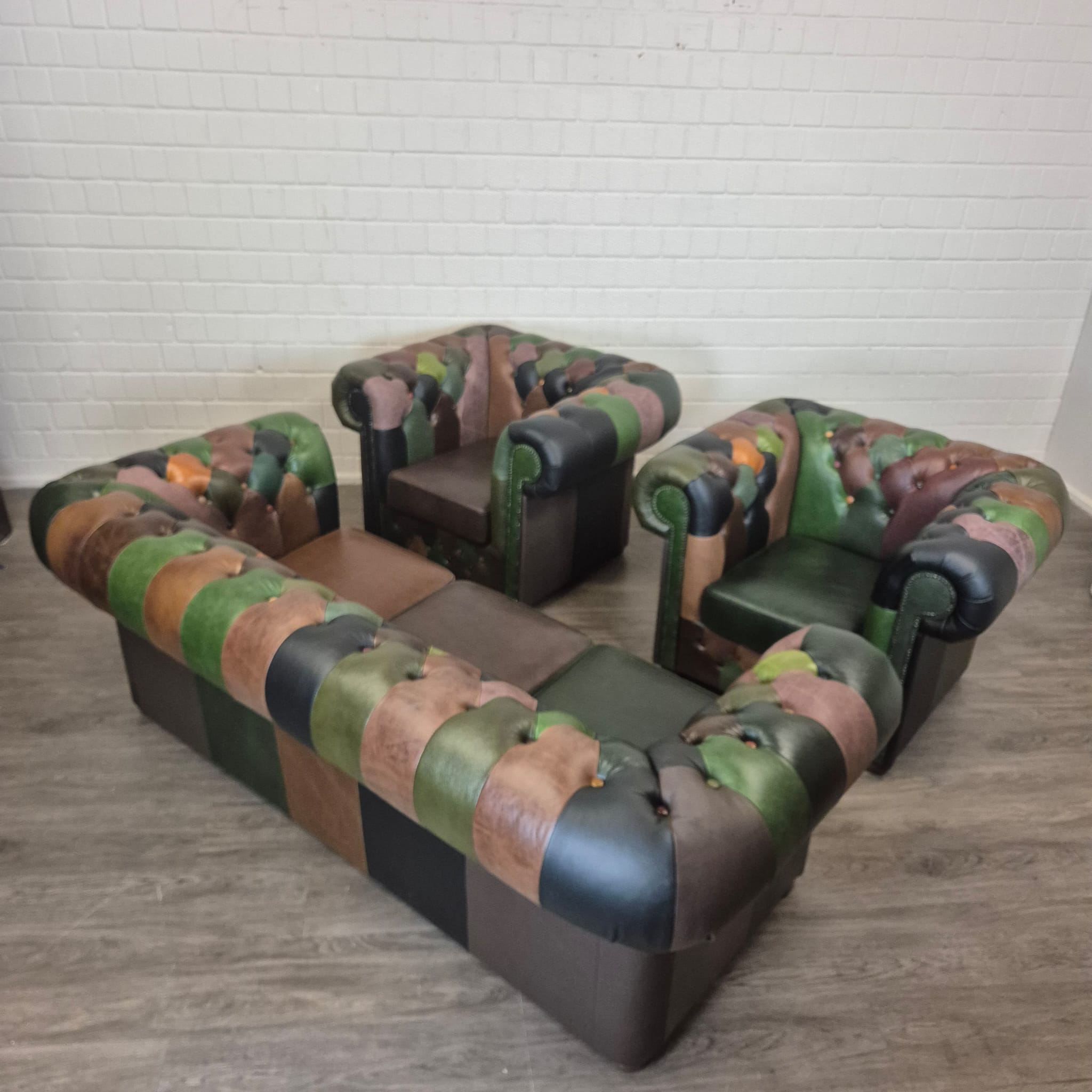 Chesterfield Couchgarnitur Modell Jungle 3-1-1 Leder – Bild 3