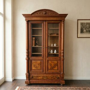 Geschirrschrank Vitrine Gründerzeit 1880 Nussbaum