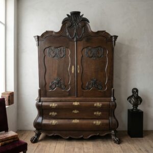 Kabinettschrank Geschirrschrank Barock 1770 Eiche