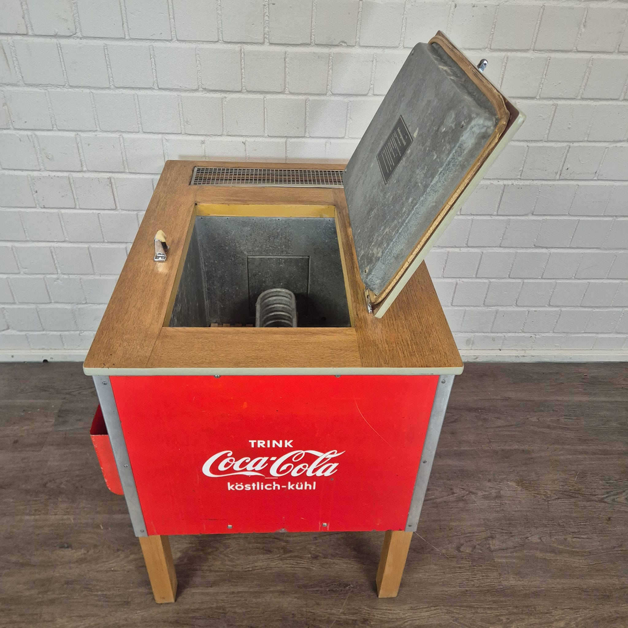 Vintage Coca-Cola Kühltruhe 50er Jahre – Bild 14