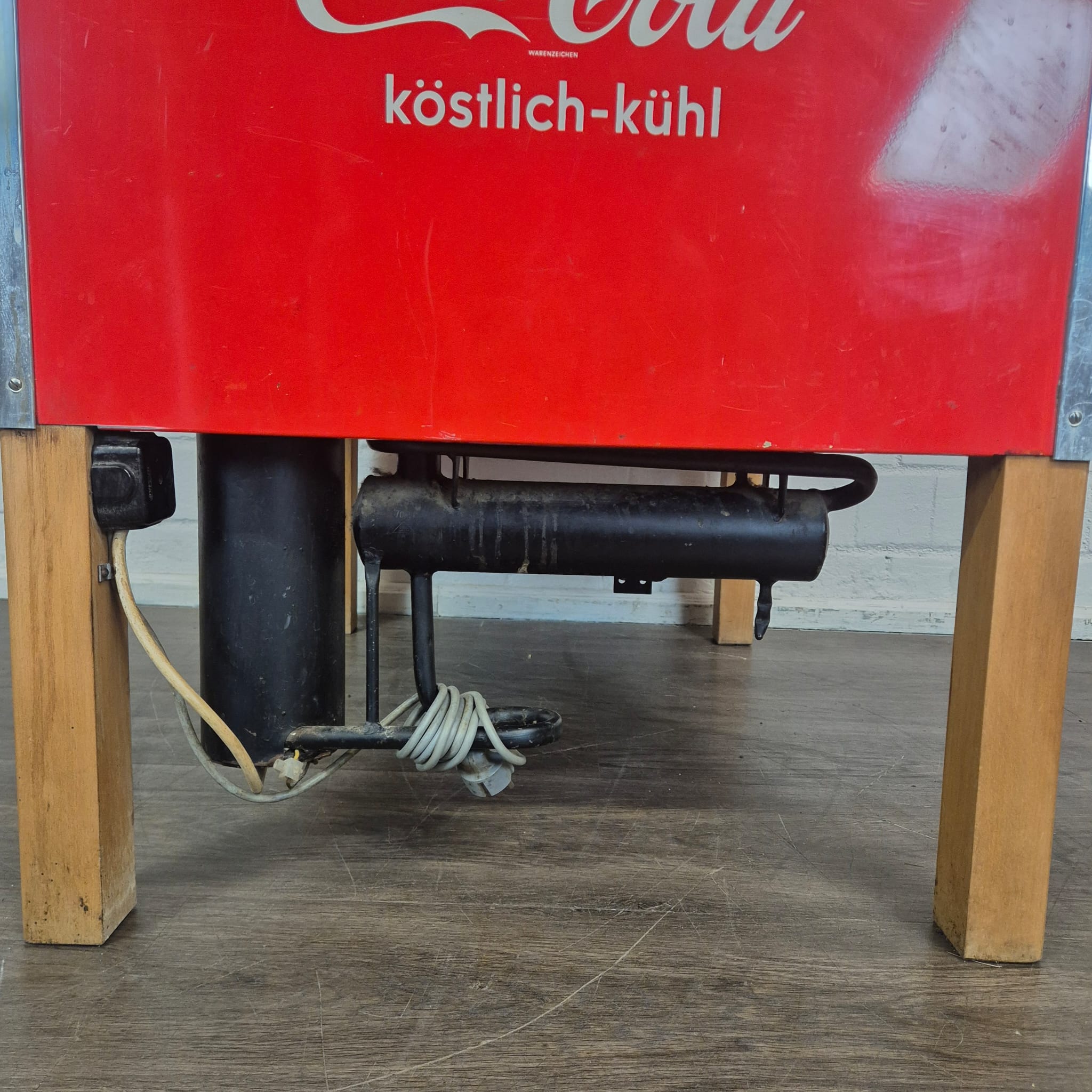 Vintage Coca-Cola Kühltruhe 50er Jahre – Bild 19