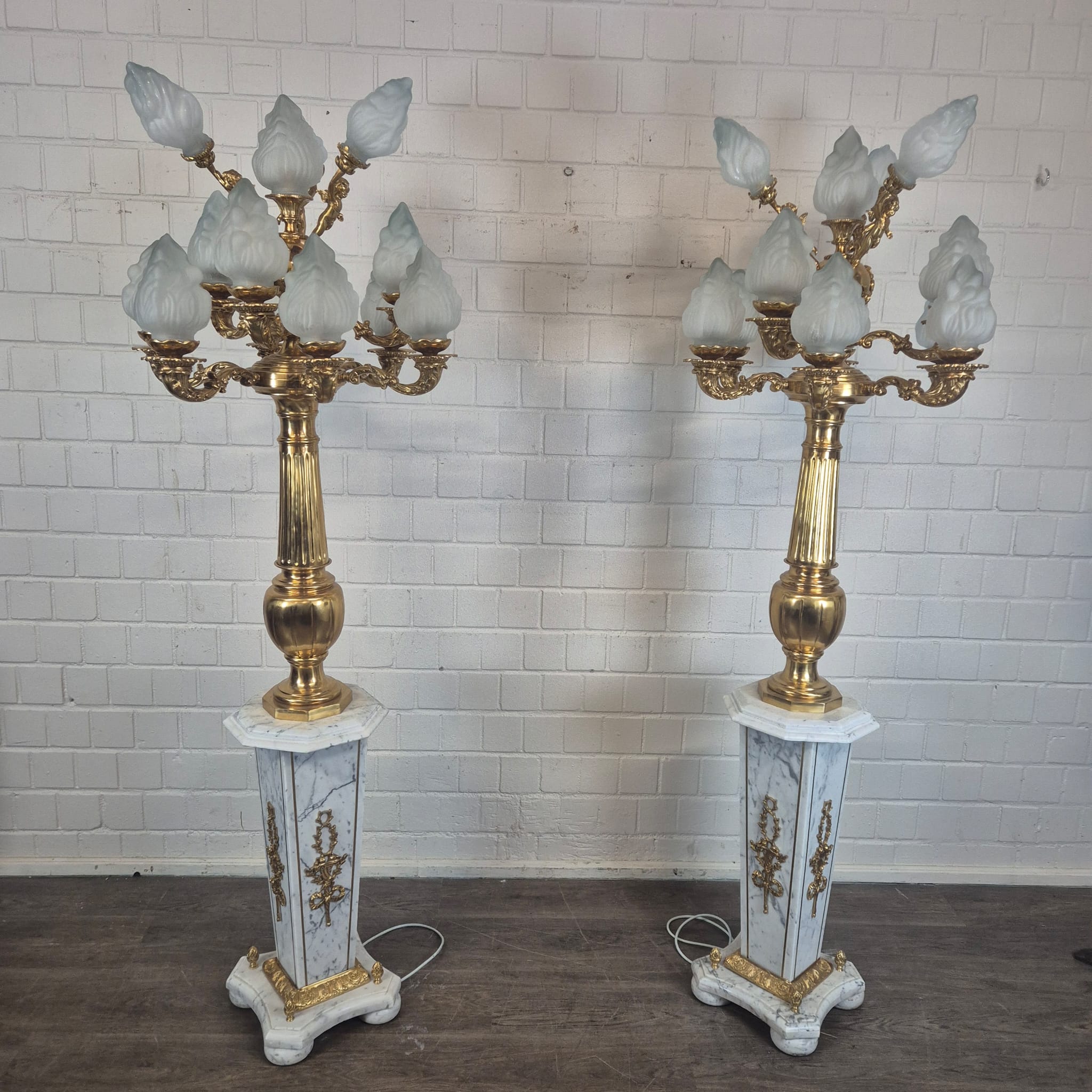 Set Stehlampen Laternen Messing Marmor 2,10 m – Bild 4