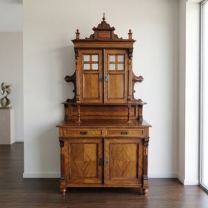 Buffetschrank Schrank Gründerzeit 1880 Nussbaum