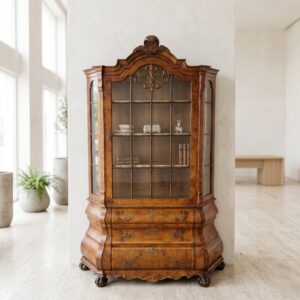 Vitrine Geschirrschrank Neubarock Nussbaum 1,40 m