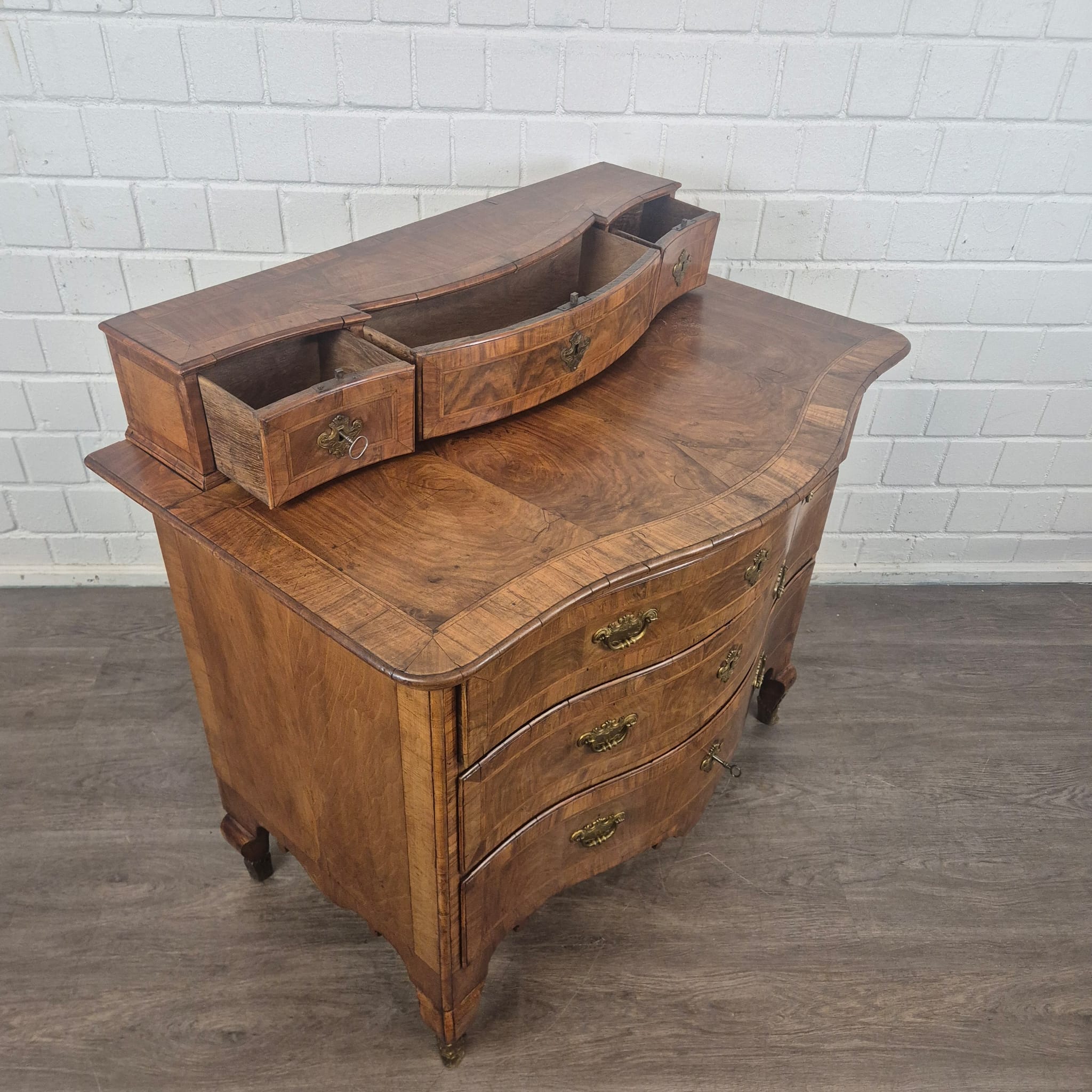 Kommode Barock 1780 Nussbaum – Bild 11