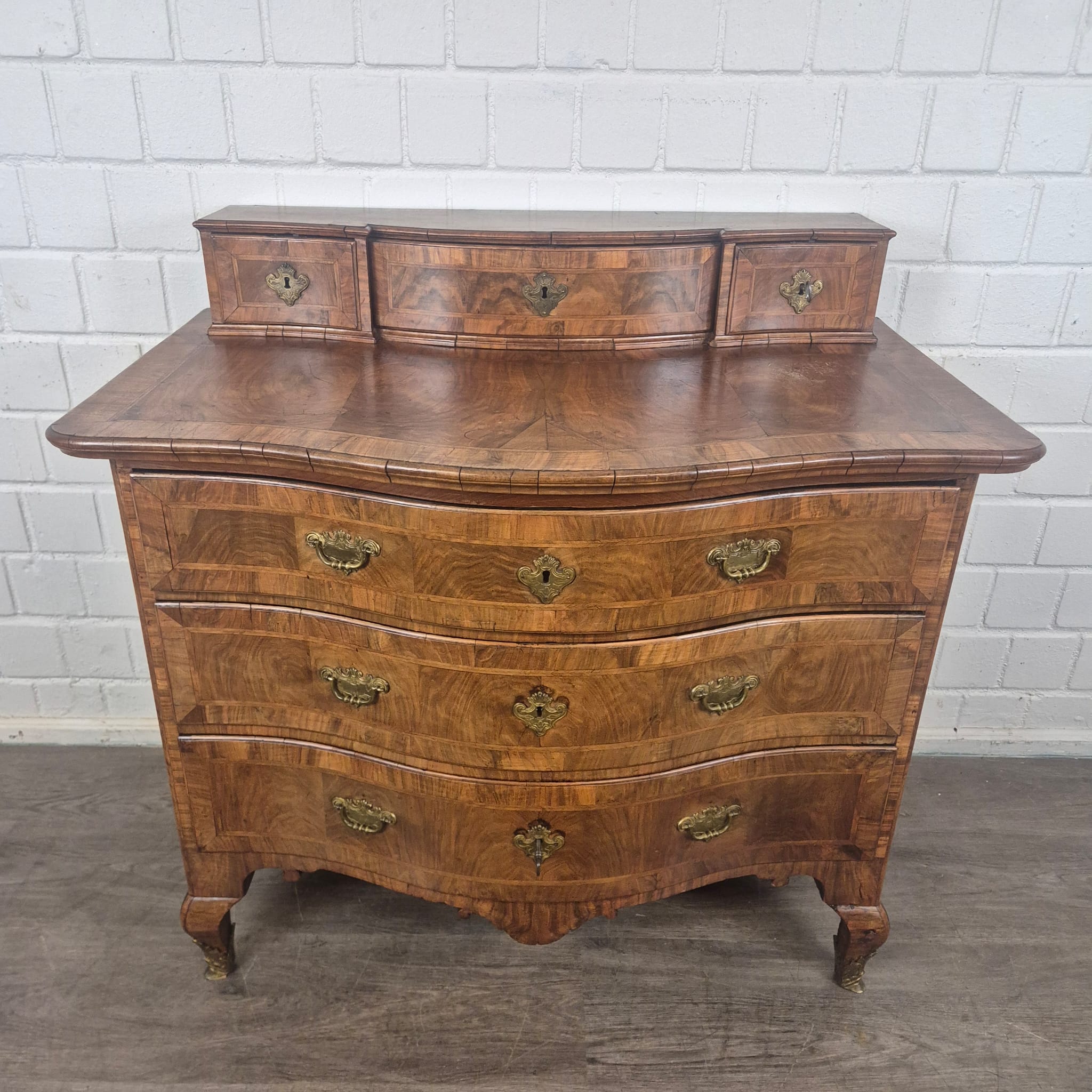 Kommode Barock 1780 Nussbaum – Bild 3