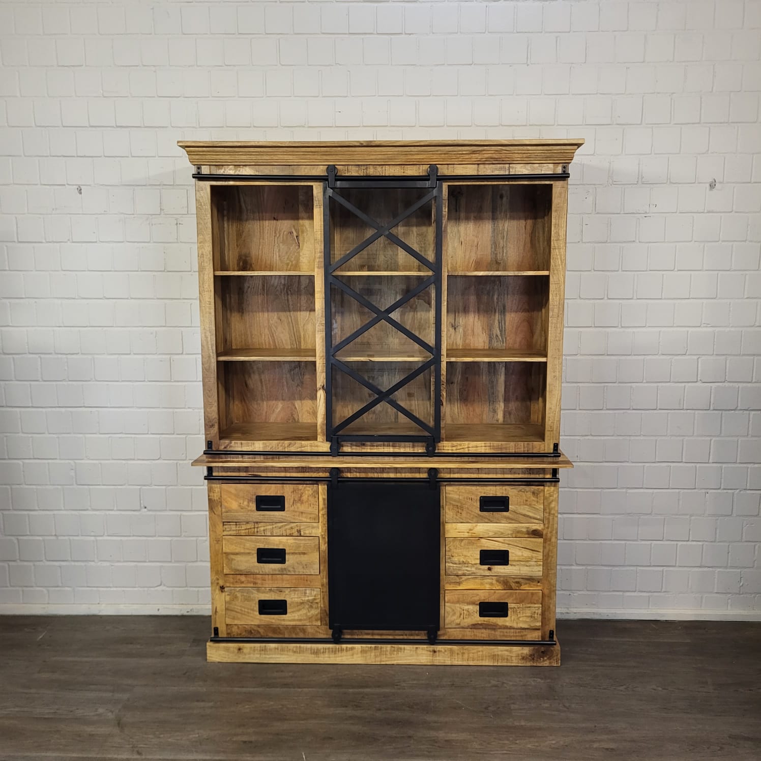 Vitrine Bücherschrank Mangoholz 1,60 m – Bild 3