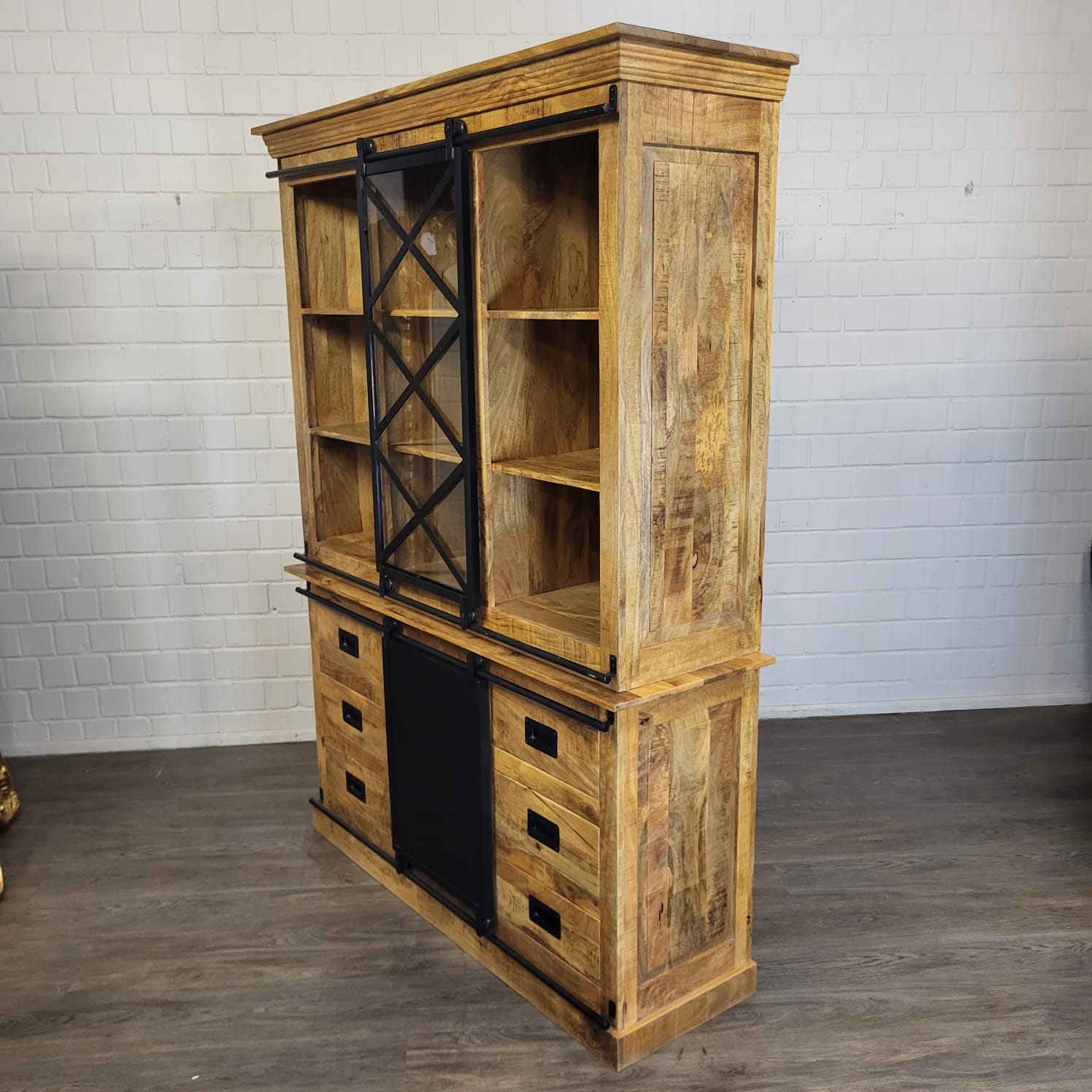 Vitrine Bücherschrank Mangoholz 1,60 m – Bild 5