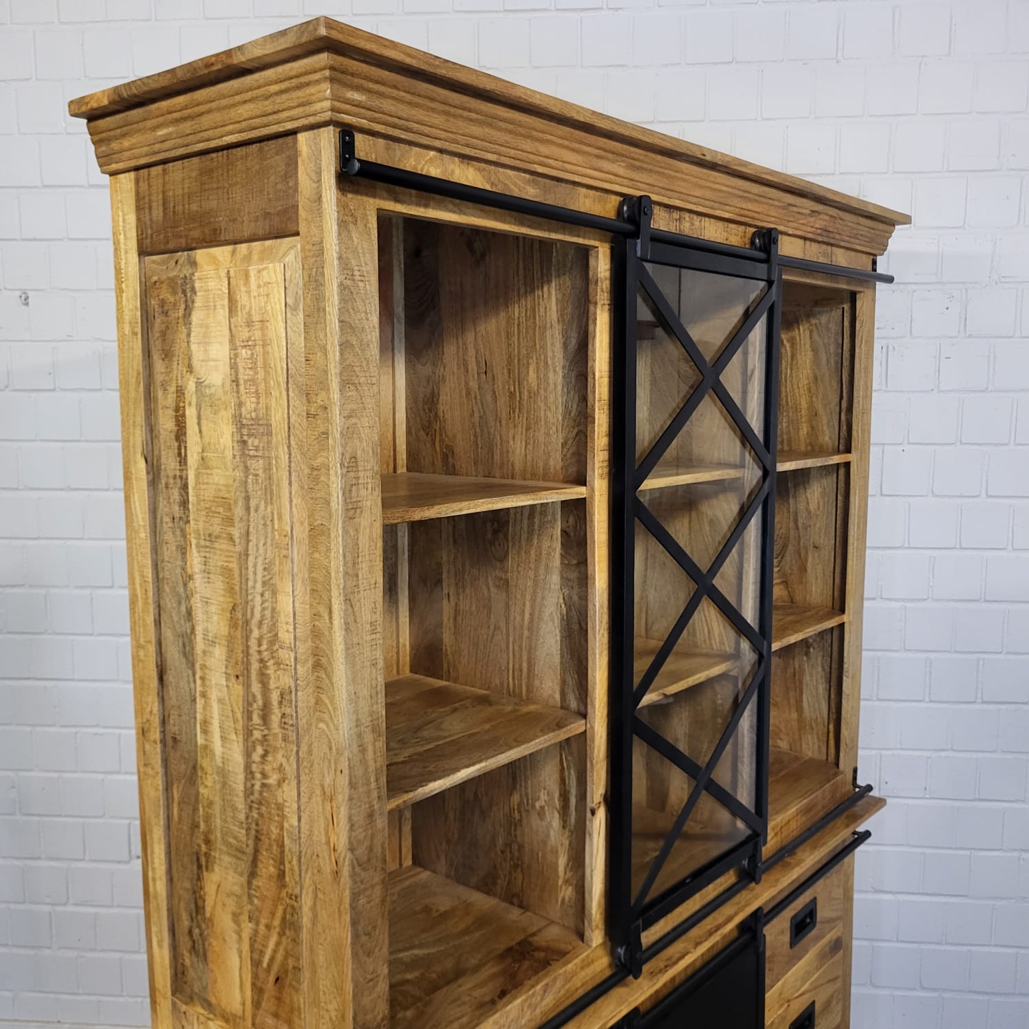 Vitrine Bücherschrank Mangoholz 1,60 m – Bild 6