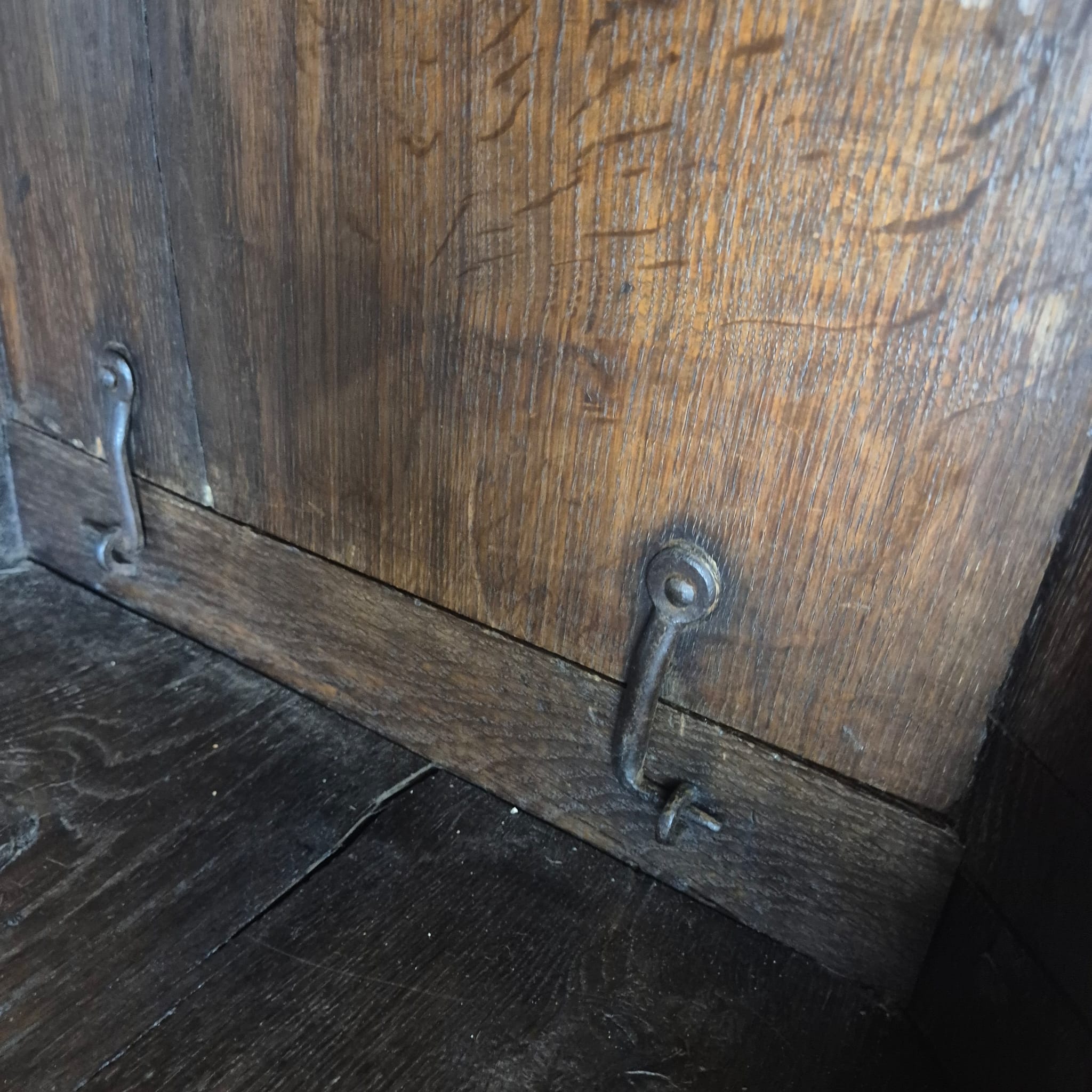 Schrank Kleiderschrank Spätbarock 1810 Eiche – Bild 21