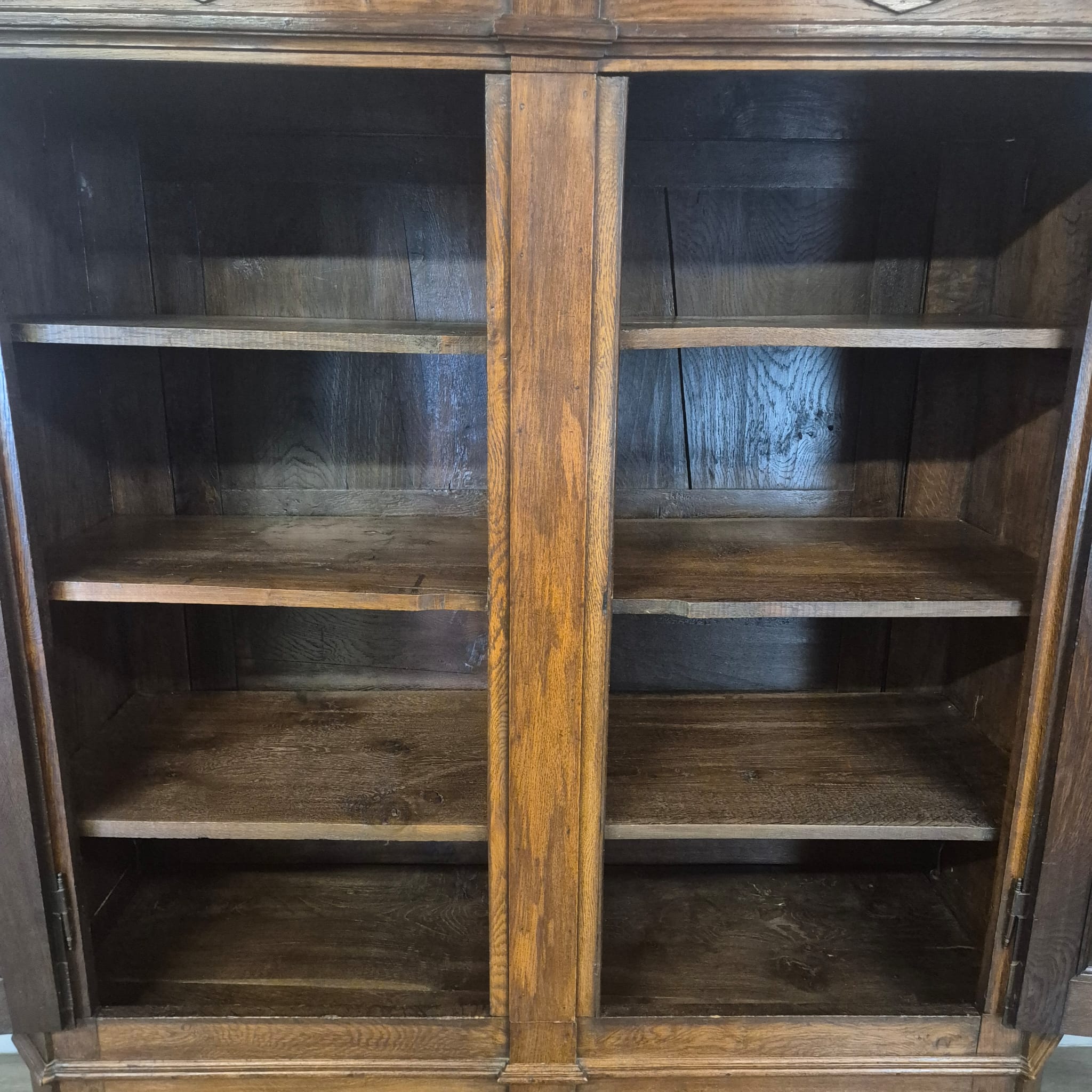 Schrank Kleiderschrank Spätbarock 1810 Eiche – Bild 17