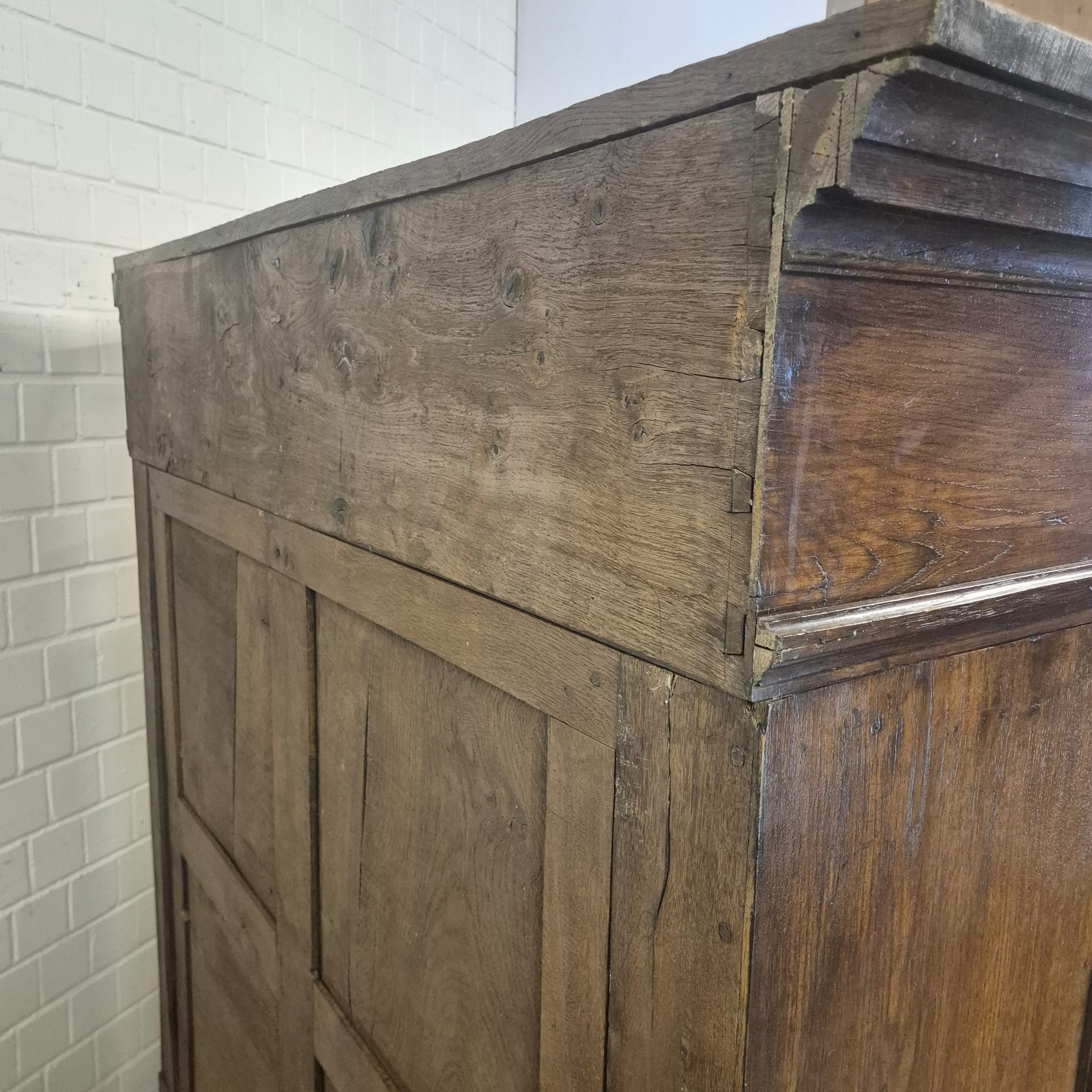 Schrank Kleiderschrank Spätbarock 1810 Eiche – Bild 25
