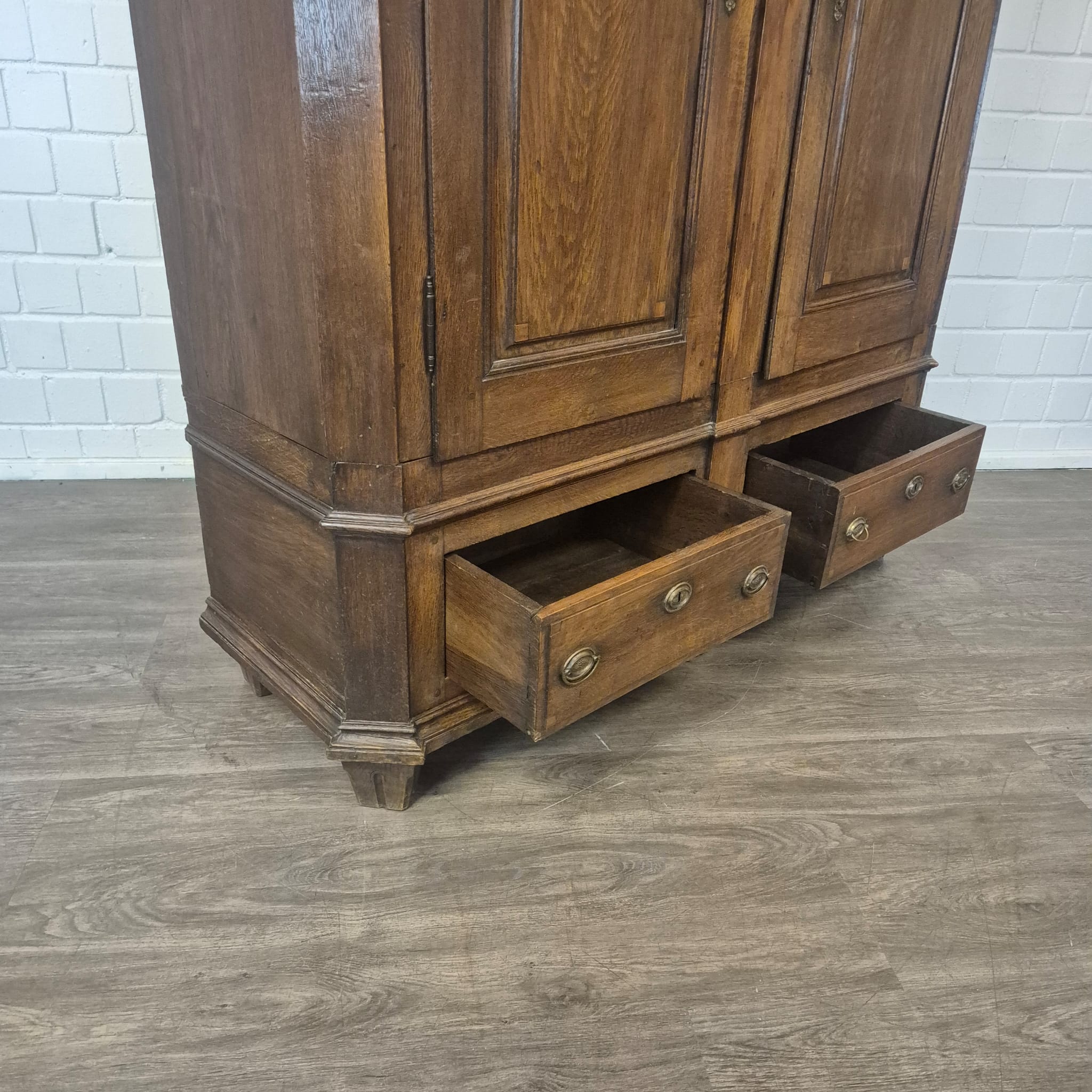 Schrank Kleiderschrank Spätbarock 1810 Eiche – Bild 23