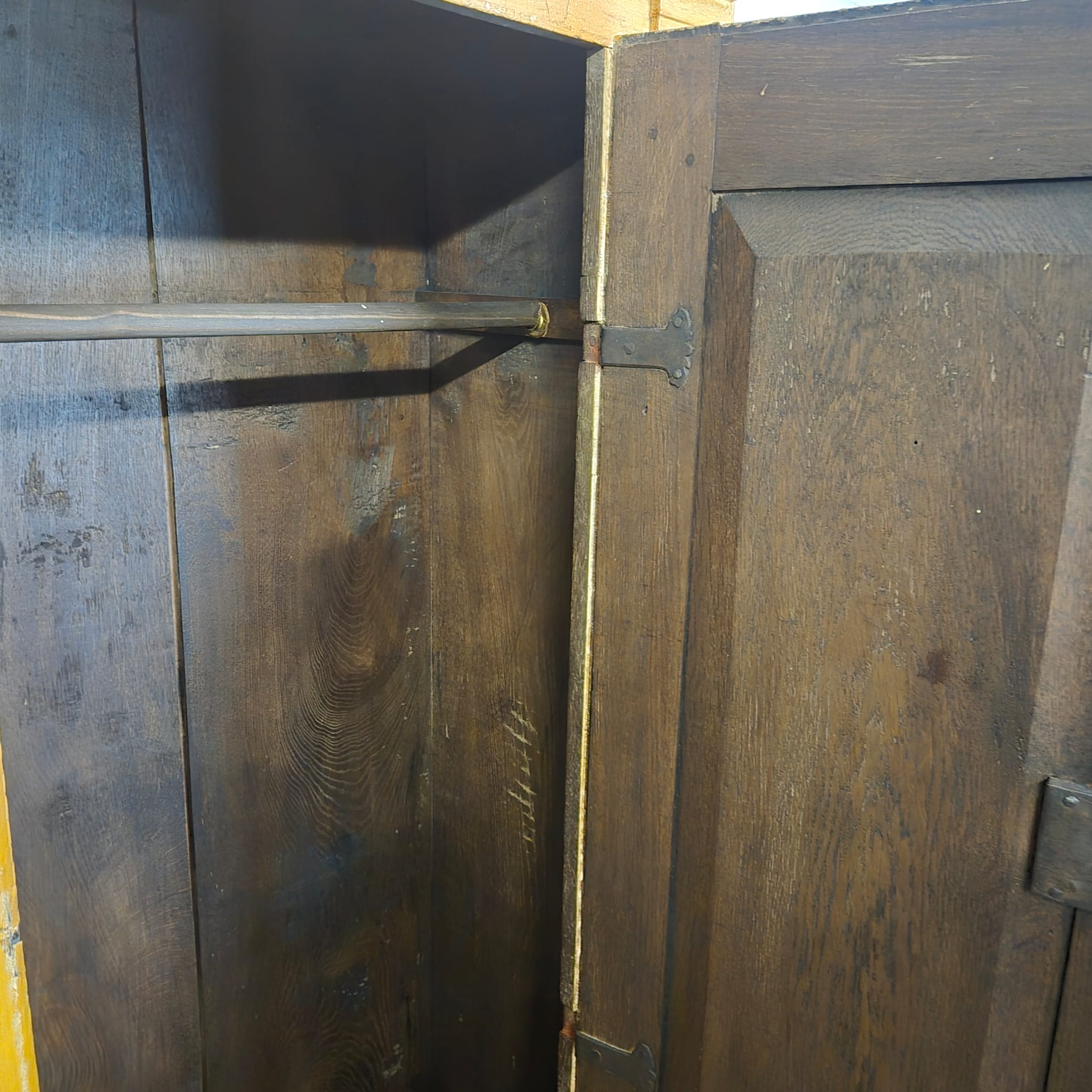 Schrank Kleiderschrank Spätbarock Klassizismus 1780 Eiche – Bild 14