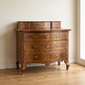 Kommode Barock 1780 Nussbaum