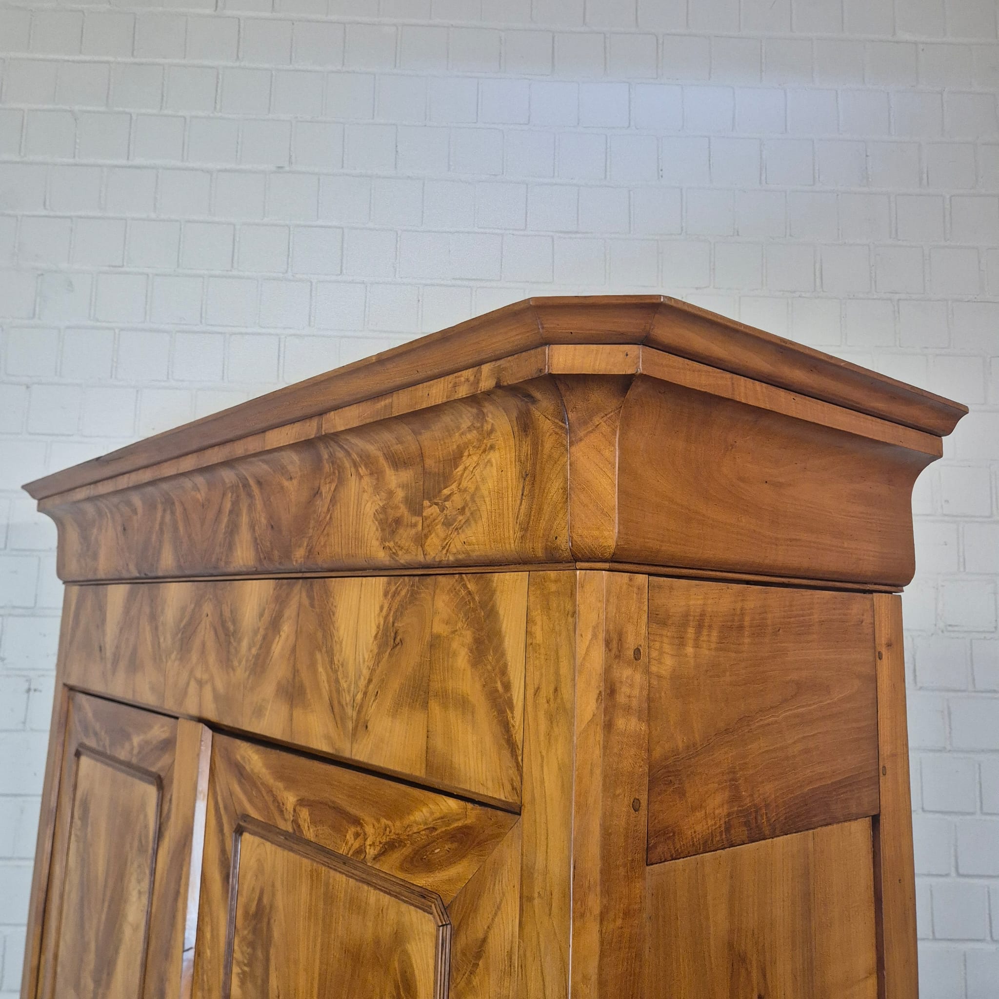 Aufsatzschrank Spätbiedermeier 1850 Kirschbaum – Bild 14
