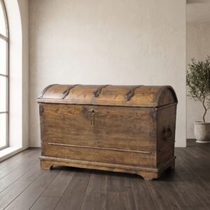 Runddeckeltruhe Tonnendeckeltruhe Barock 1750 Eiche