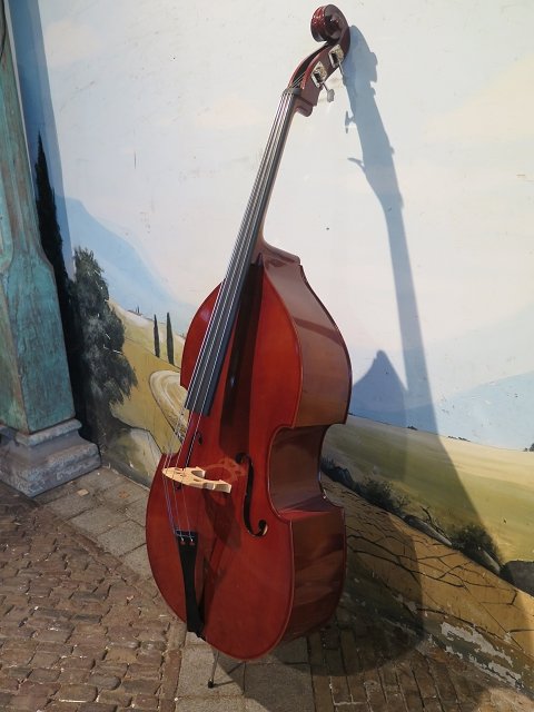 Kontrabass inkl. Tasche