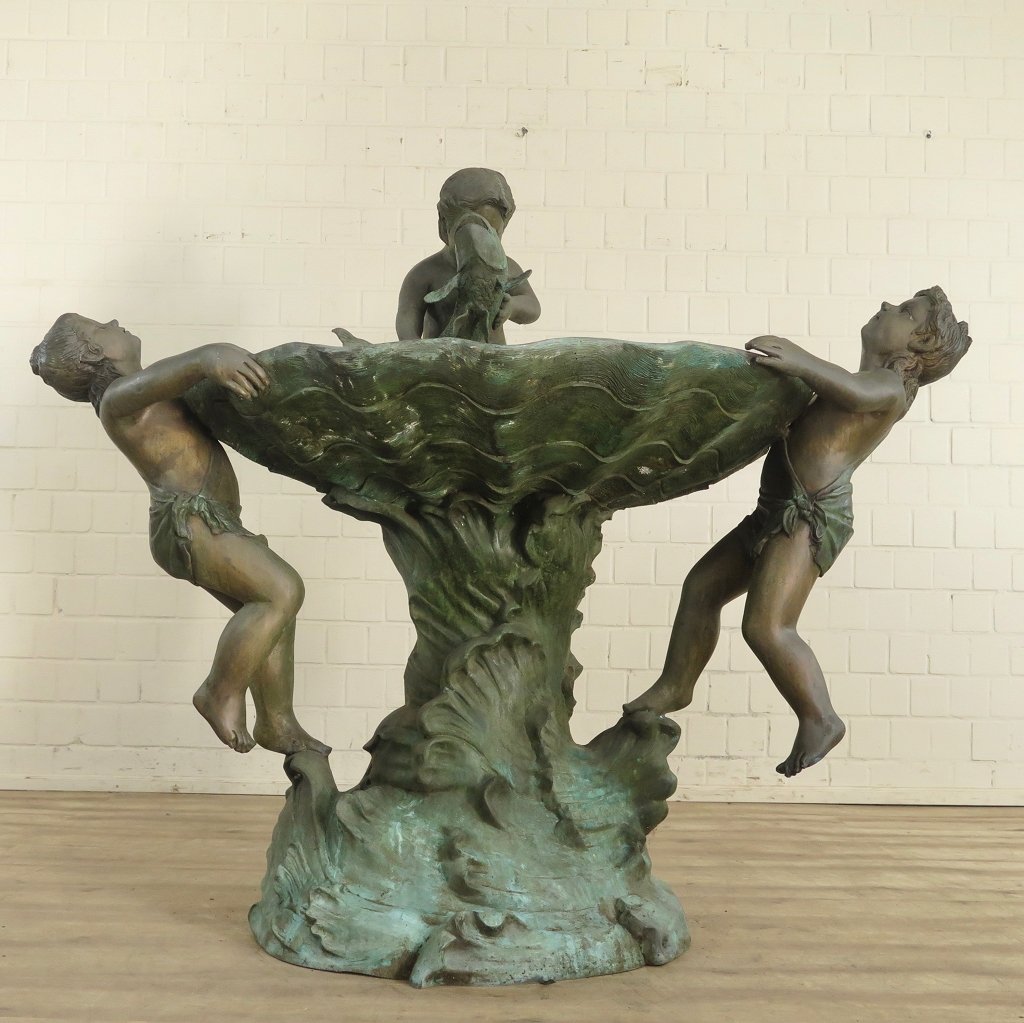 Brunnen Wasserspeier Kinder Bronze 1,65 m
