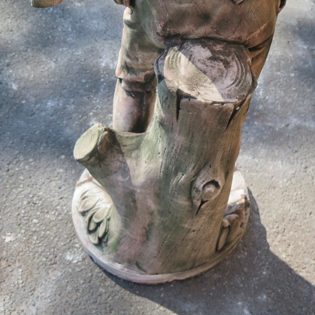 Wasserspeier Beton Junge mit Korb 1,10 m
