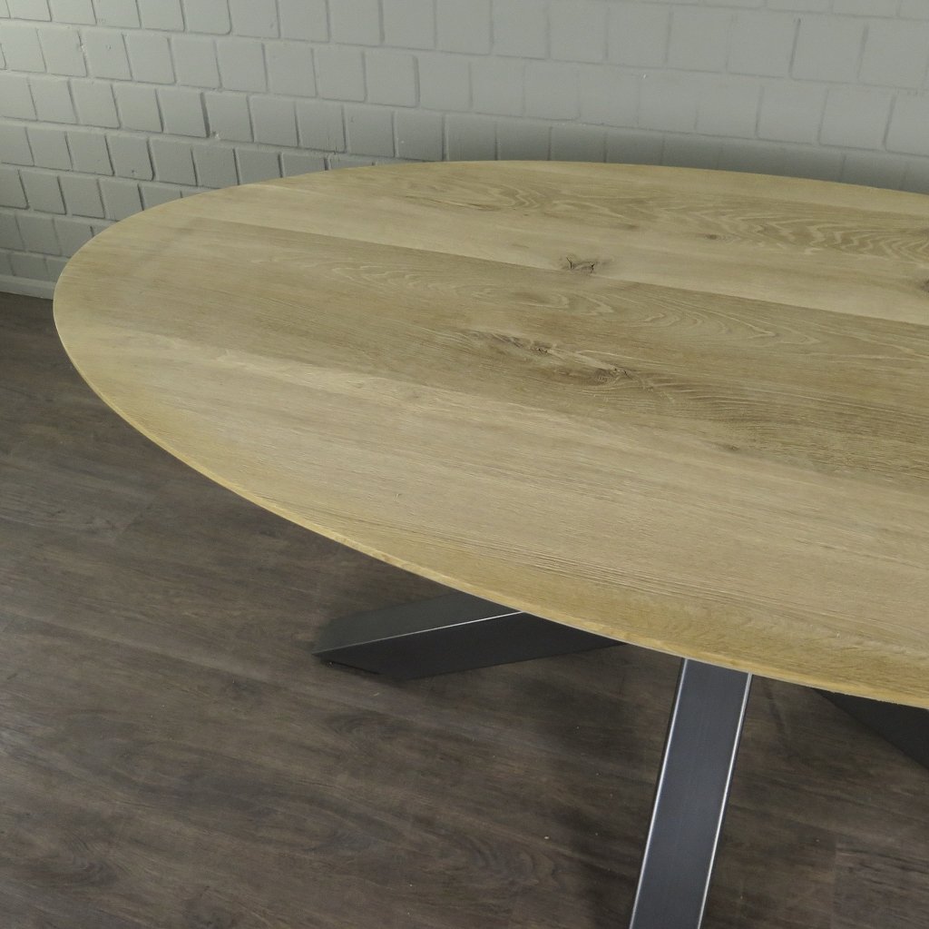Esstisch Tisch Eiche Oval 2,00 m x 1,10 m