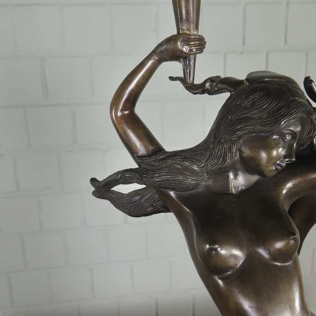 Kerzenständer Kandelaber Skulptur Frau mit Putte Bronze 0,83 m